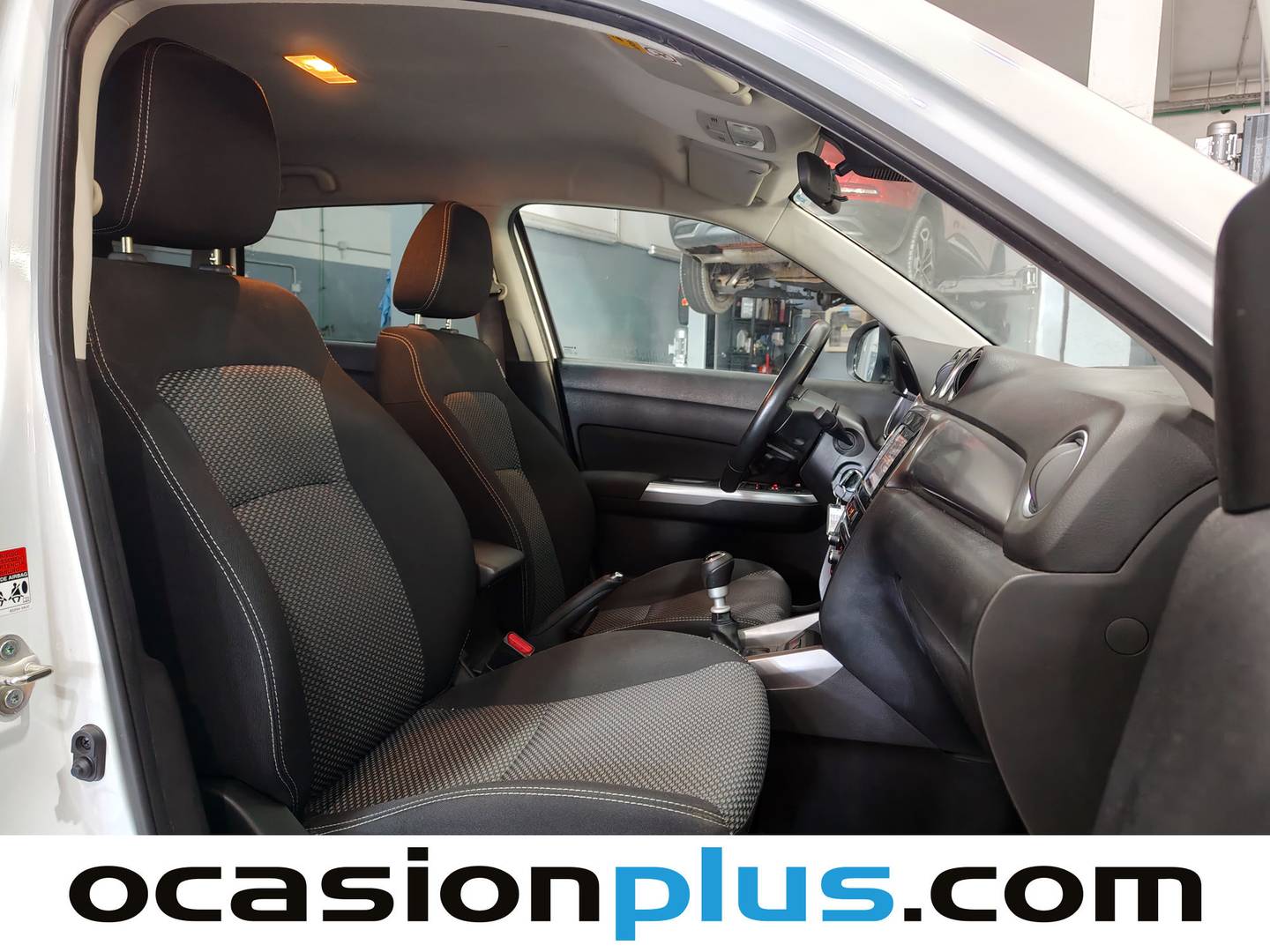 Suzuki Vitara Suzuki Vitara 1.4 Turbo Mild Hybrid GLE (129 CV) seminuevo