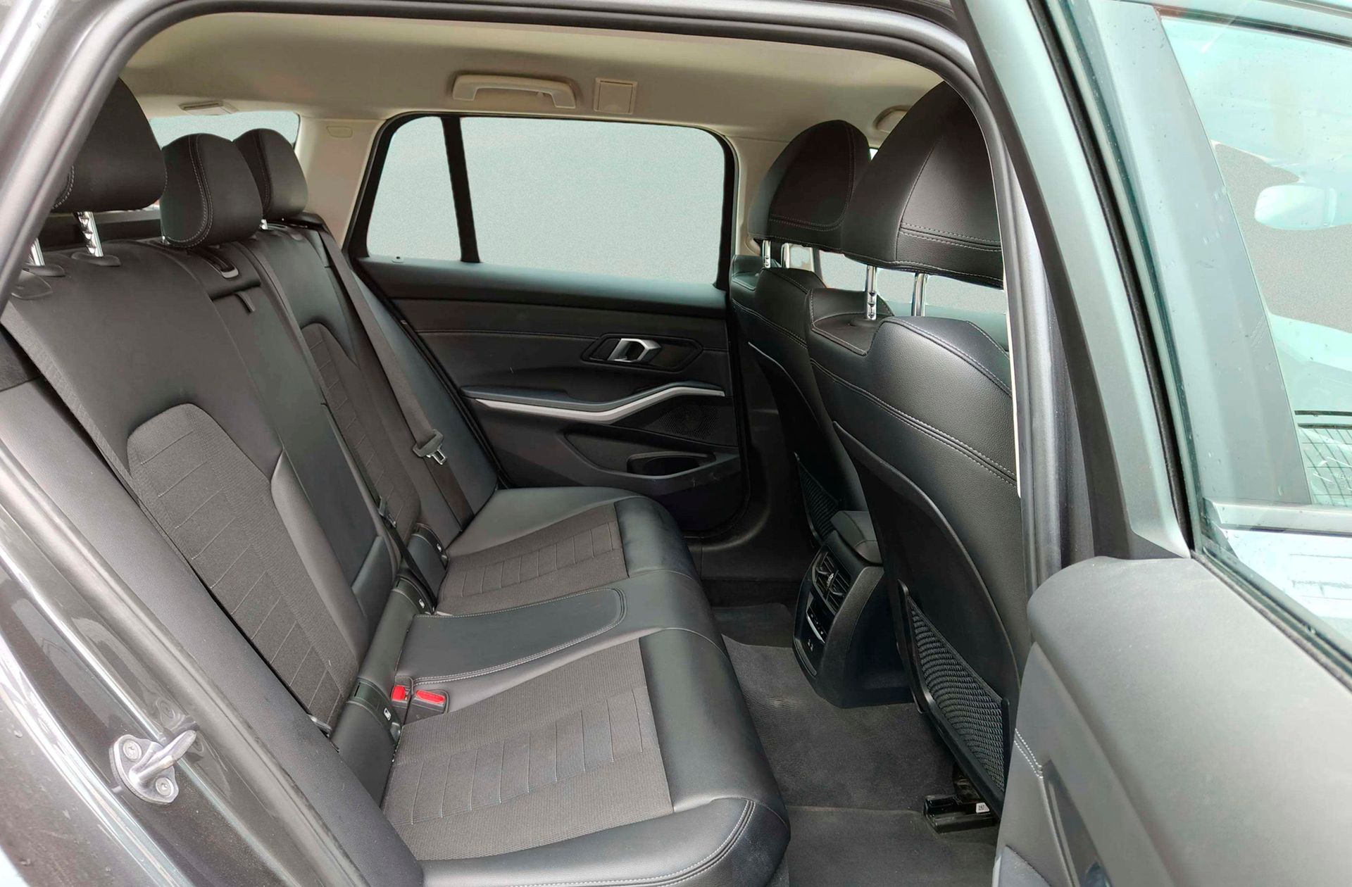 BMW Serie 3 318d Touring - foto 20