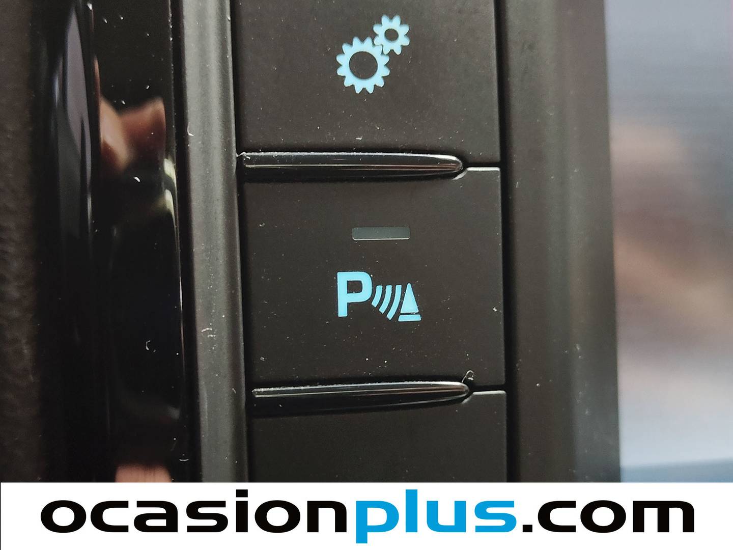 Foto Jaguar XE Jaguar XE 2.0 Diesel Pure RWD Auto  (180 CV)