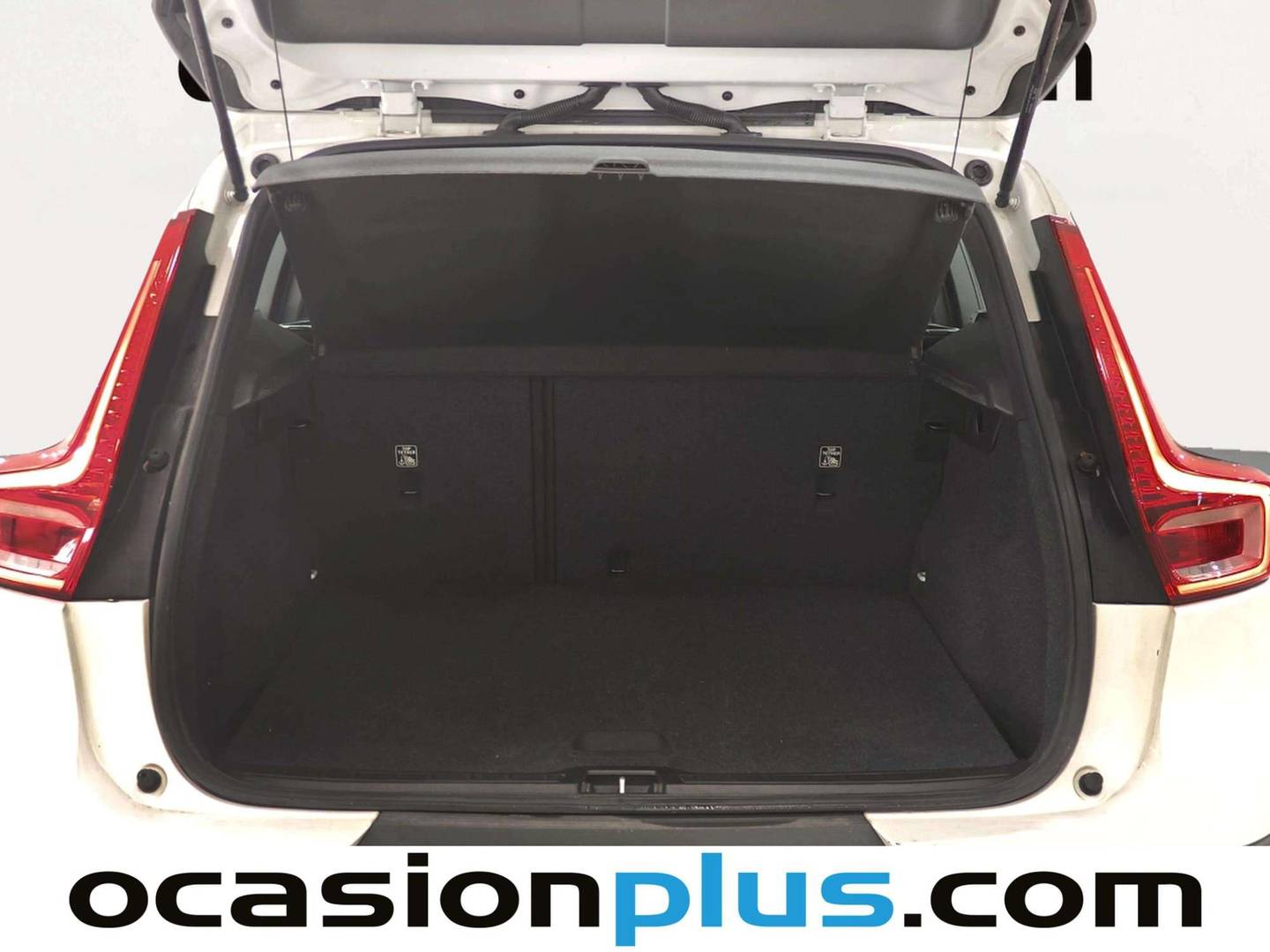 Fotos maletero Volvo XC40 Volvo XC40 T3 (156 CV)