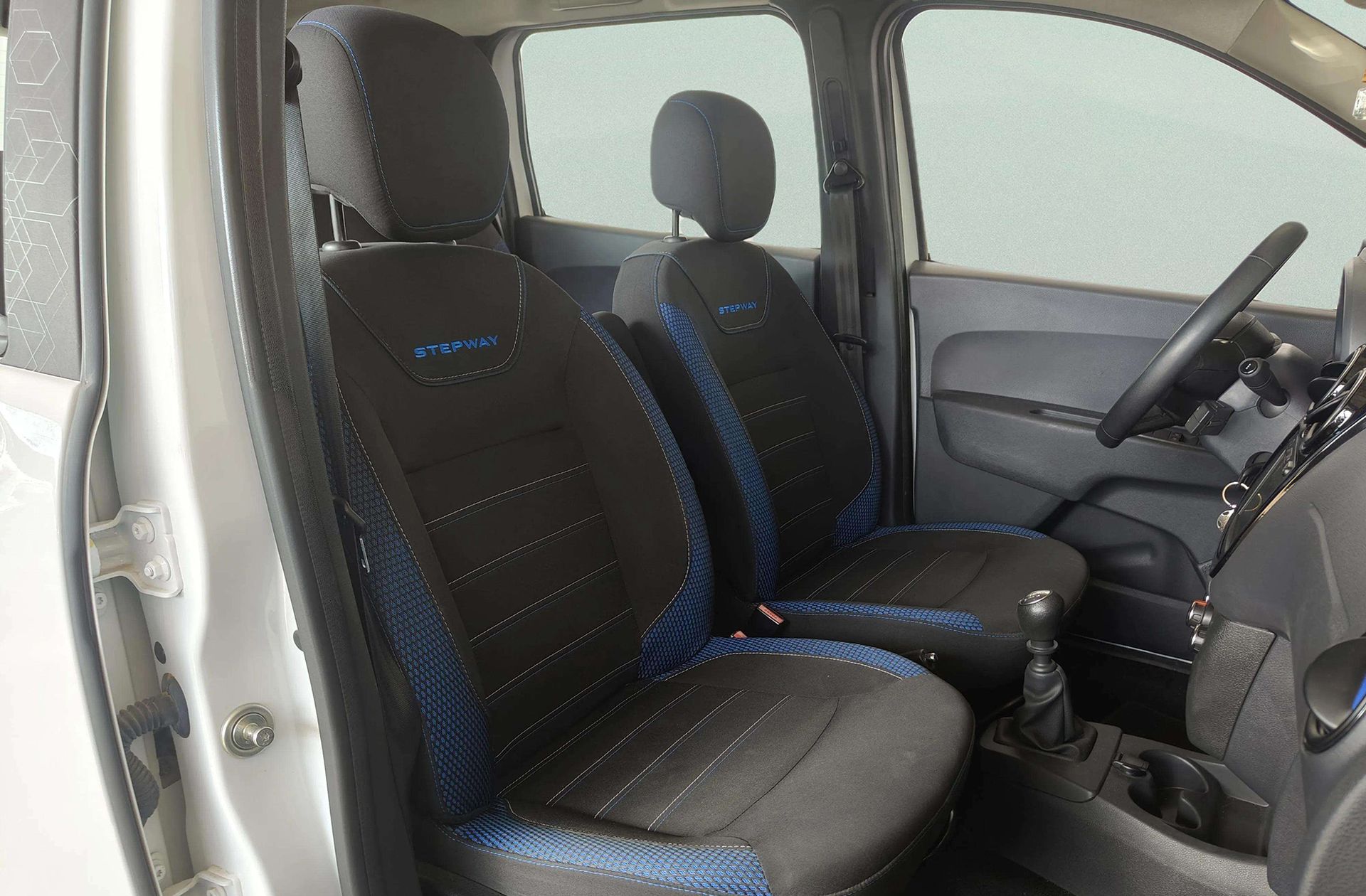 Dacia Lodgy SL Aniversario Blue dCi 7 plazas - foto 18