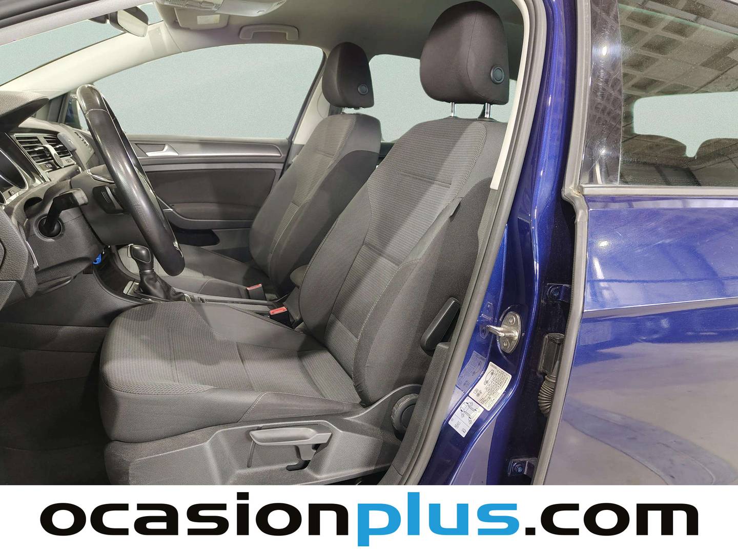 Foto asientos delanteros Volkswagen Golf Volkswagen Golf Advance 1.6 TDI (115 CV) DSG