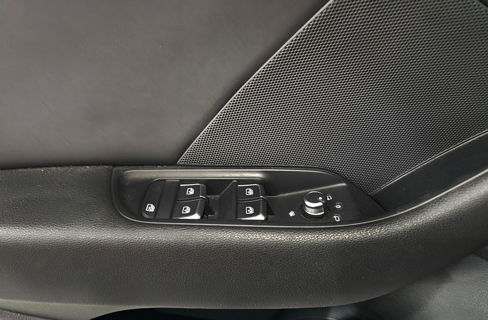 Audi A3 Sportback S line 30 TDI - foto 40