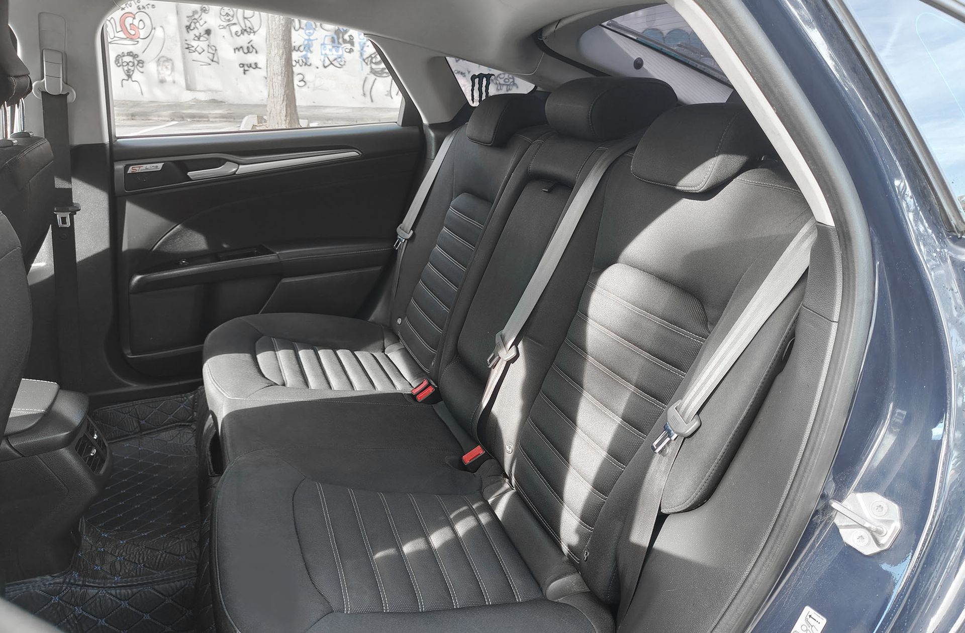 Ford Mondeo 1.6 TDCi Trend - foto 9