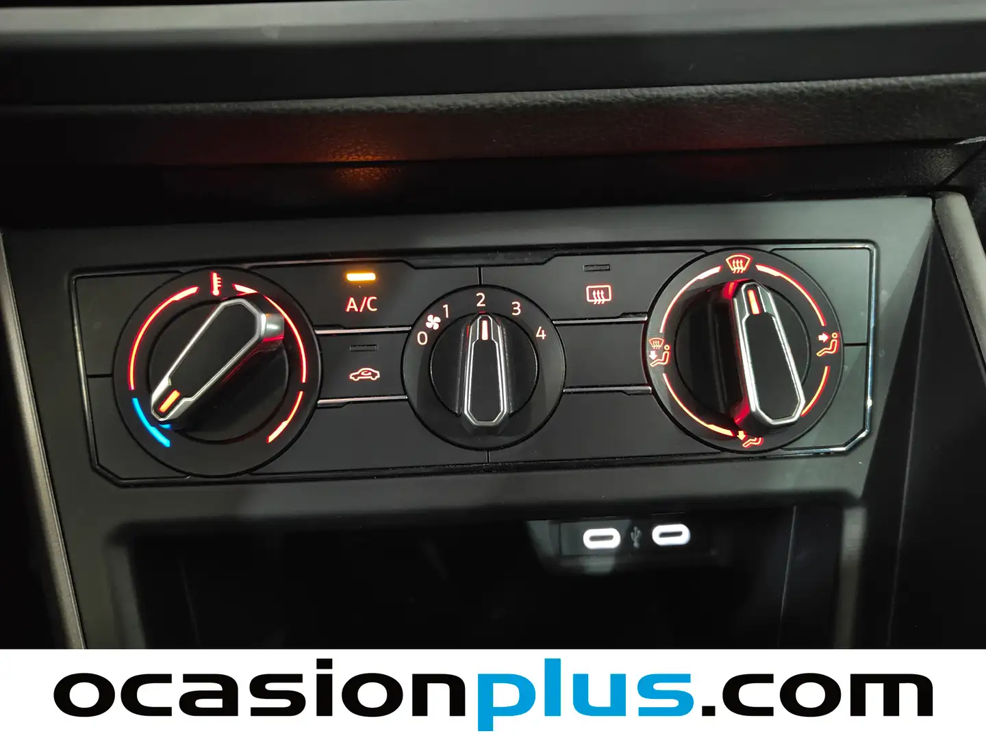 Foto Volkswagen Polo Volkswagen Polo Advance 1.0 TSI (95 CV)