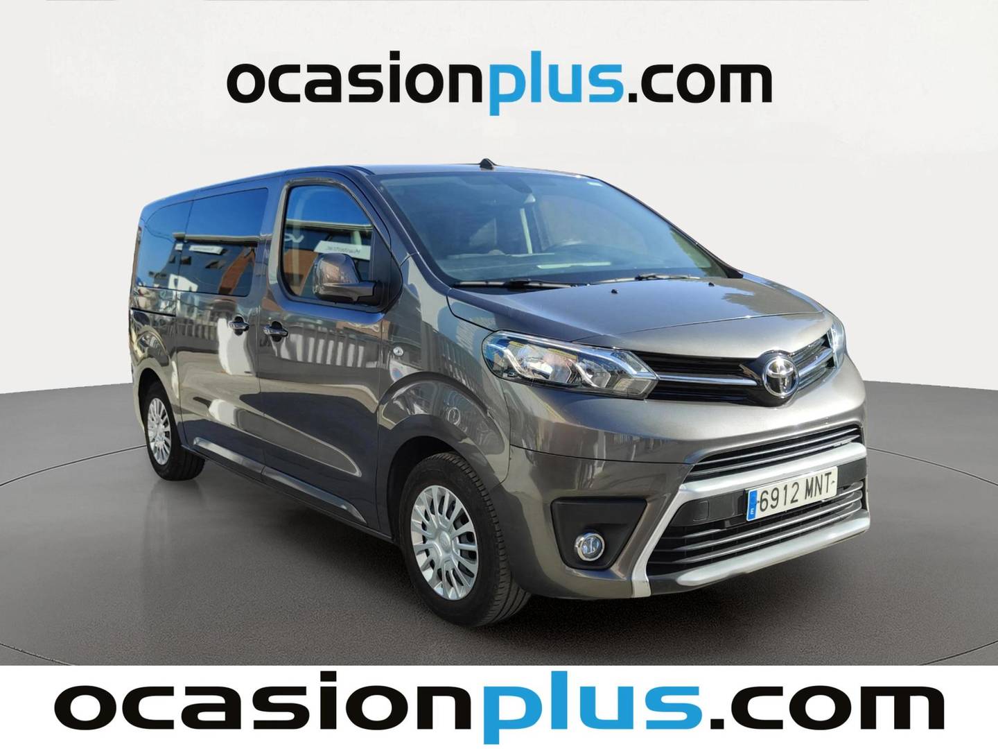 Foto delantera Toyota Proace Verso Toyota Proace Verso 2.0D VX Plus Shuttle L1 (145 CV) derecha