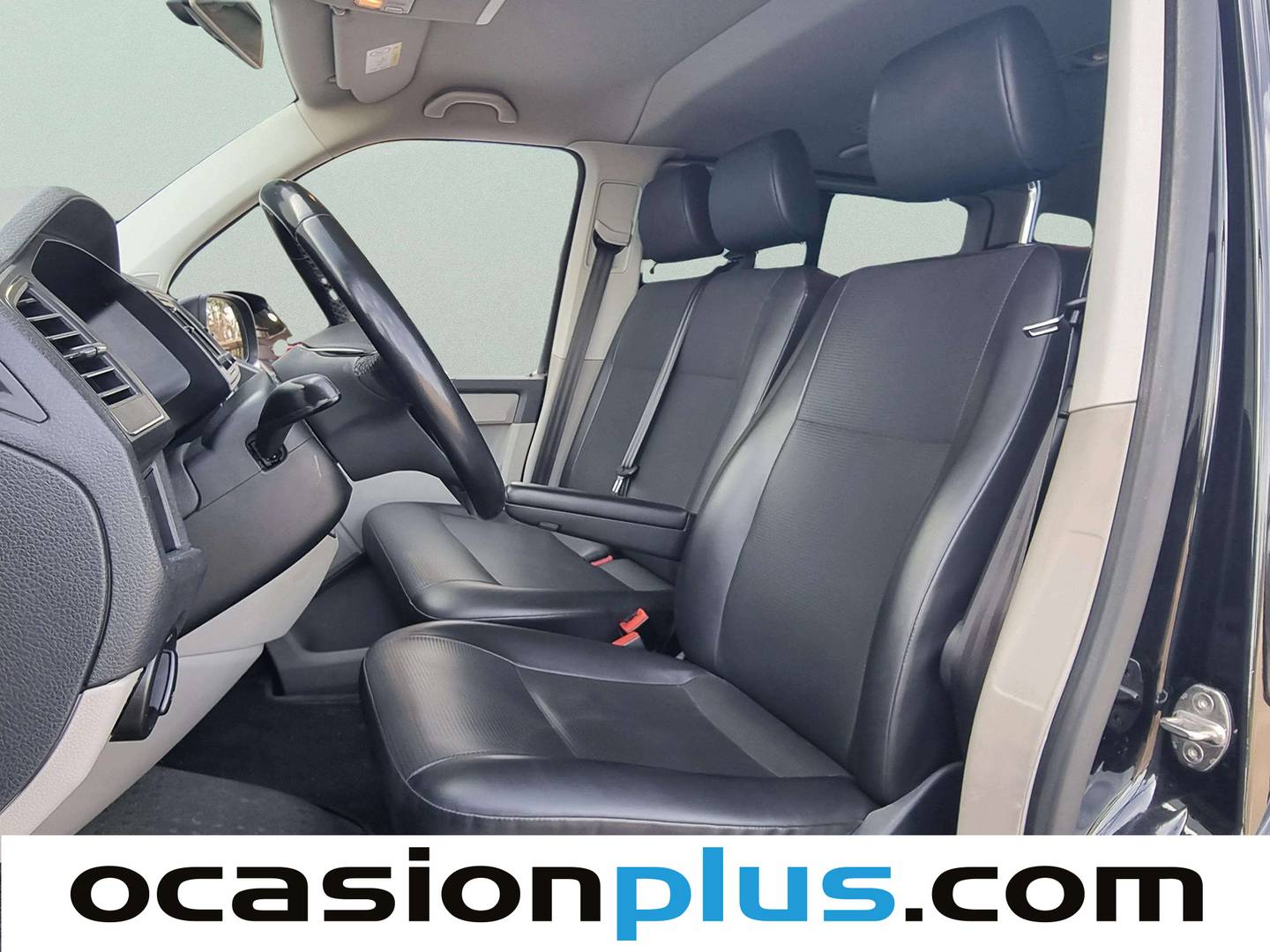 Foto asientos traseros Volkswagen Caravelle Volkswagen Caravelle Batalla Corta 2.0 TDI BMT (114 CV)