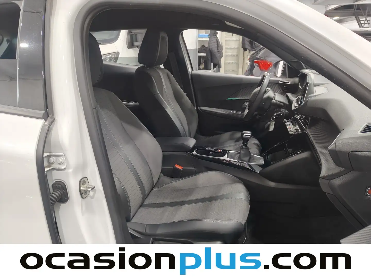 Foto Peugeot 2008 Peugeot 2008 PureTech 100 S&S Allure (100 CV)