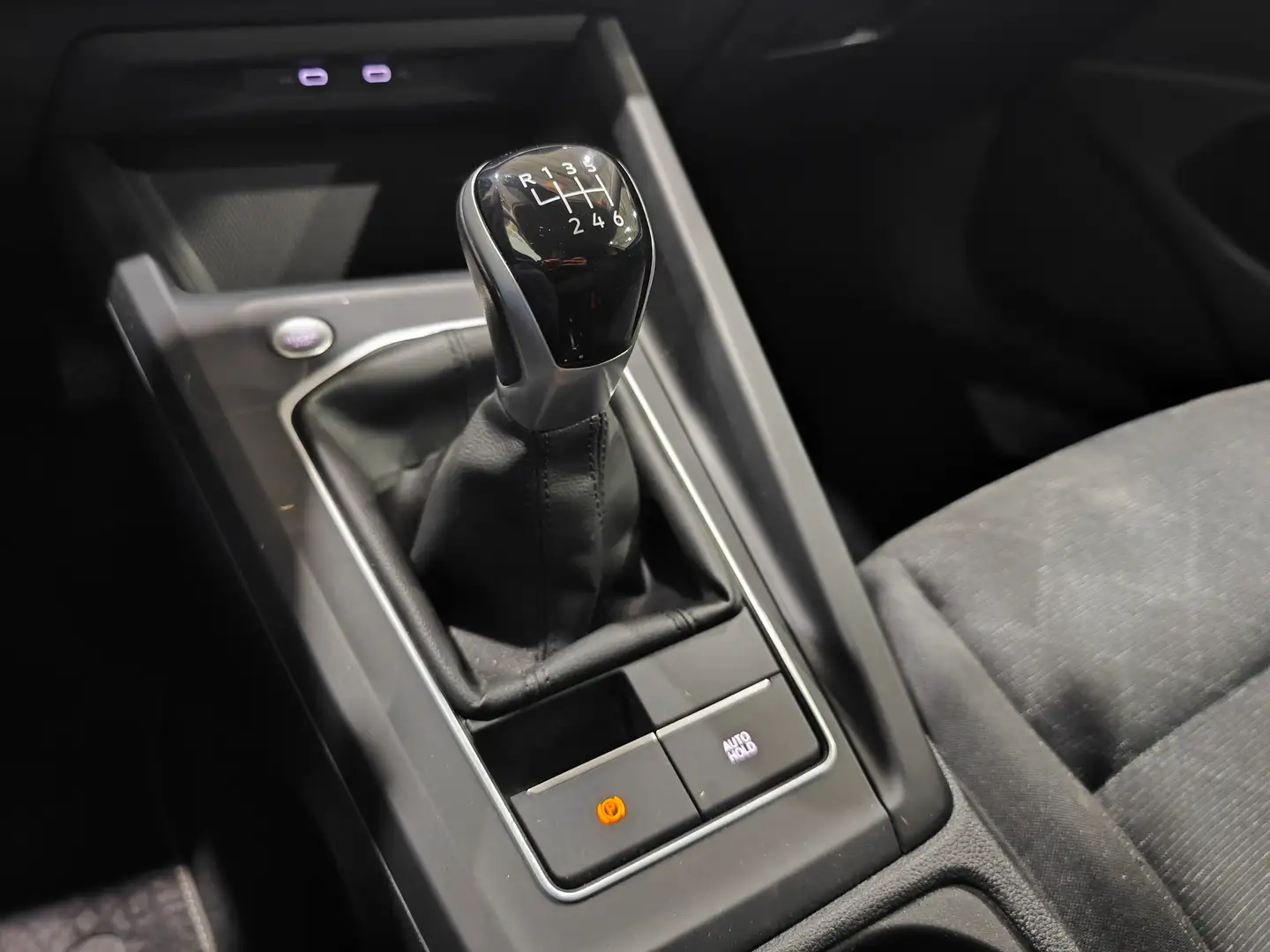 Foto Volkswagen Golf Volkswagen Golf Life 2.0 TDI (115 CV)