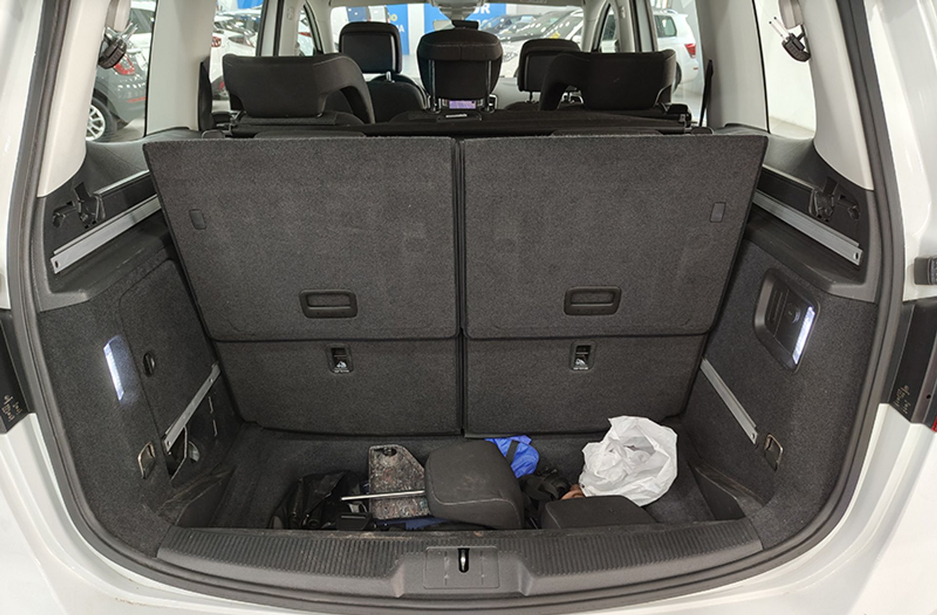 Volkswagen Sharan Advance 1.4 TSI DSG 7 plazas - foto 18