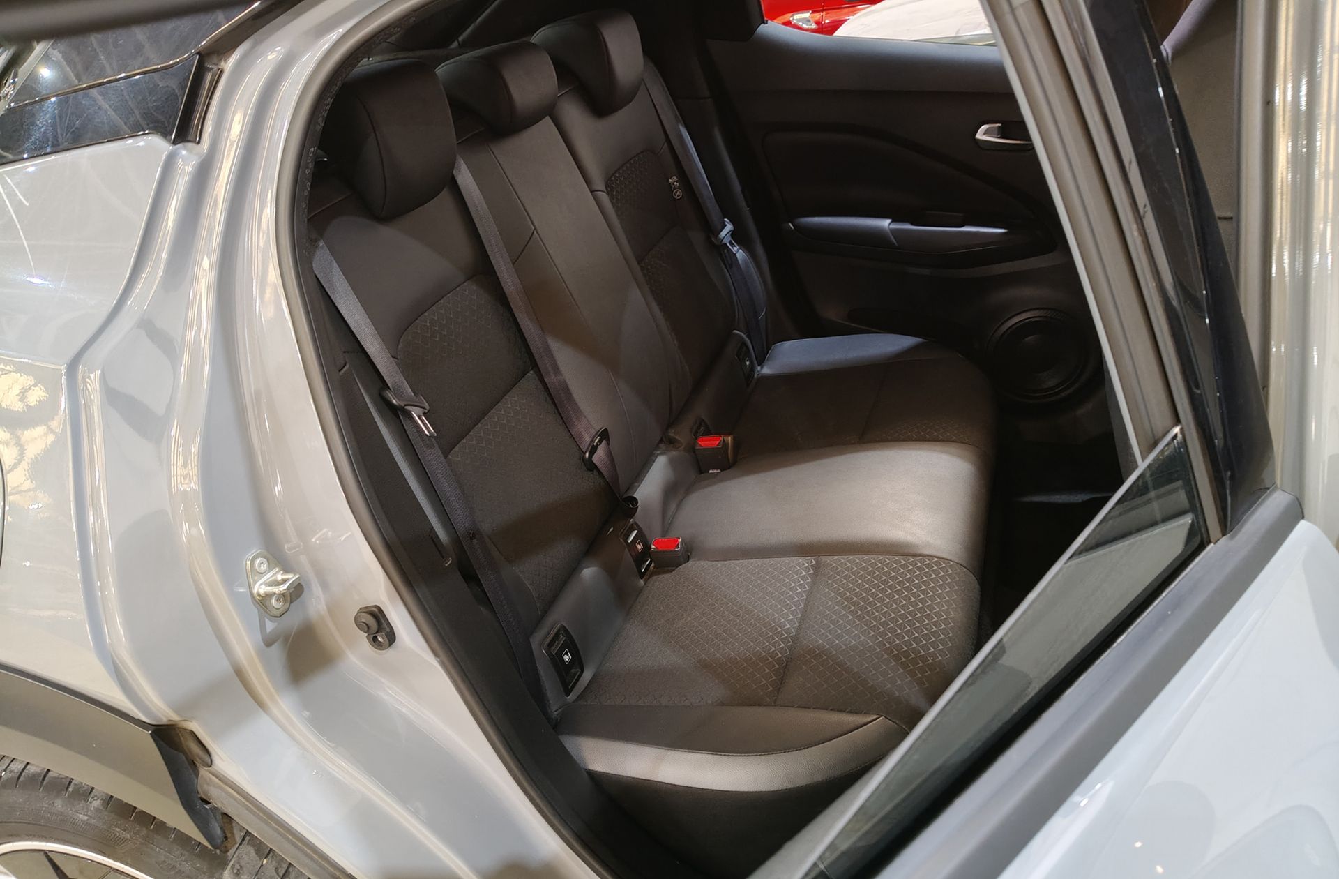 Nissan Juke Hybrid N-Design Black - foto 18