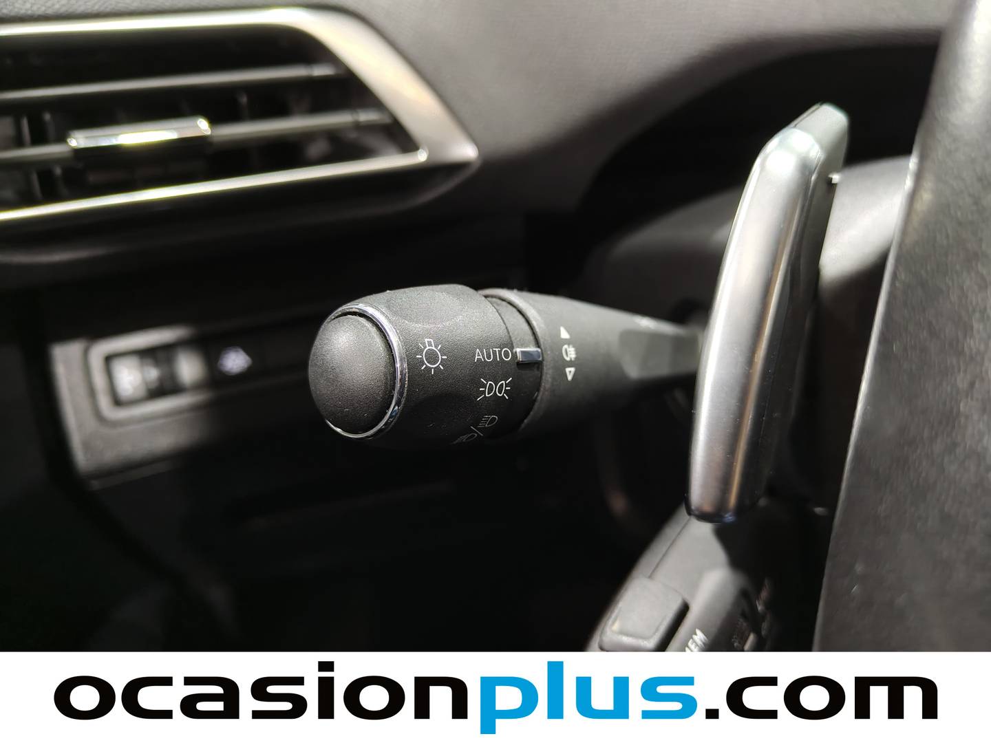 Foto Peugeot 5008 Peugeot 5008 PureTech 130 S&S Allure EAT8 (130 CV) 7 Plazas