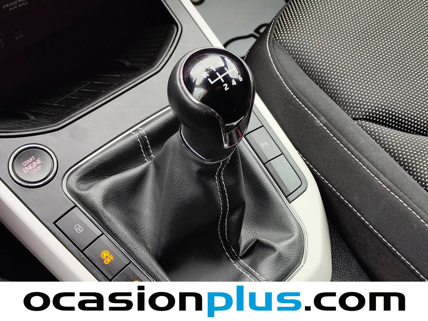 Seat Arona SEAT Arona 1.6 TDI S&S Xcellence (115 CV) de segunda mano