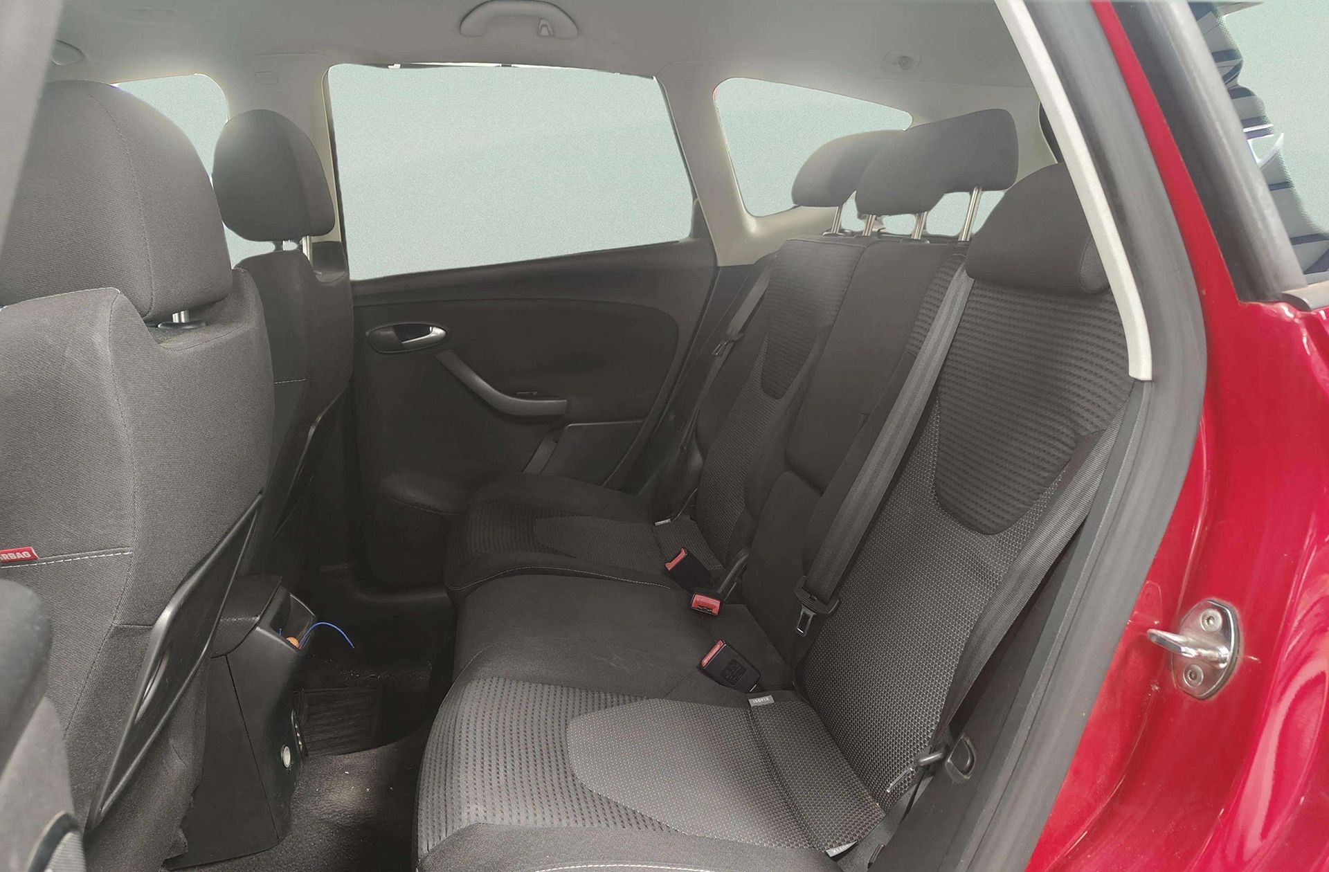 SEAT Altea 1.6 TDI 2WD - foto 9