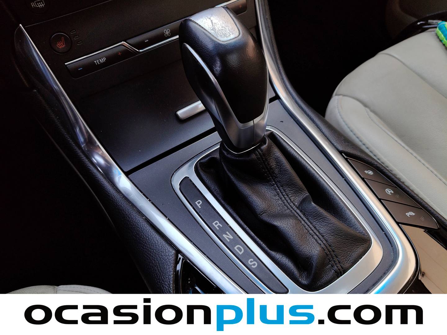 Ford Edge Ford Edge 2.0 TDCi Titanium 4WD PowerShift (210 CV) de segunda mano