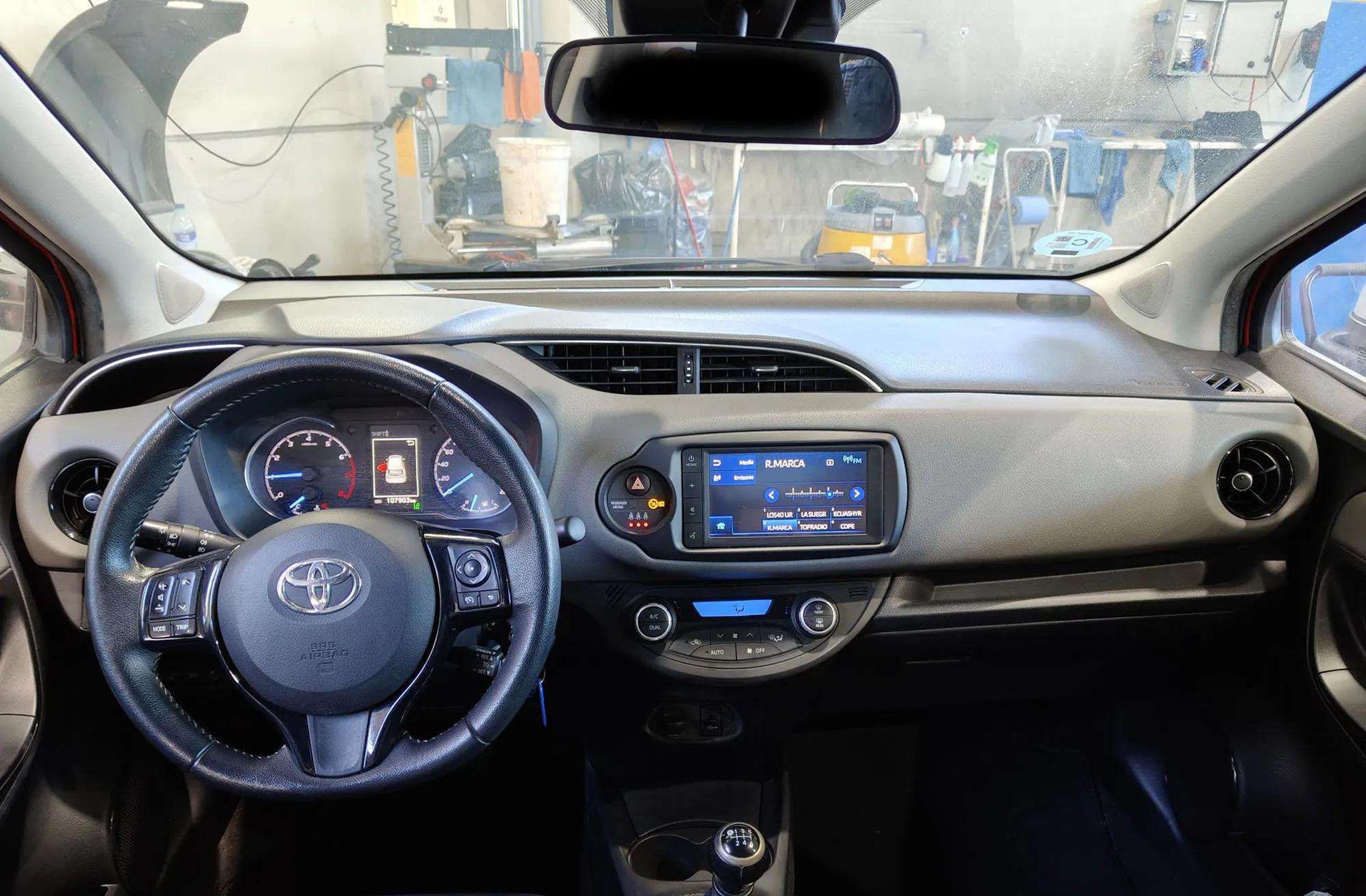 Toyota Yaris 1.5 Feel! Edition - foto 6