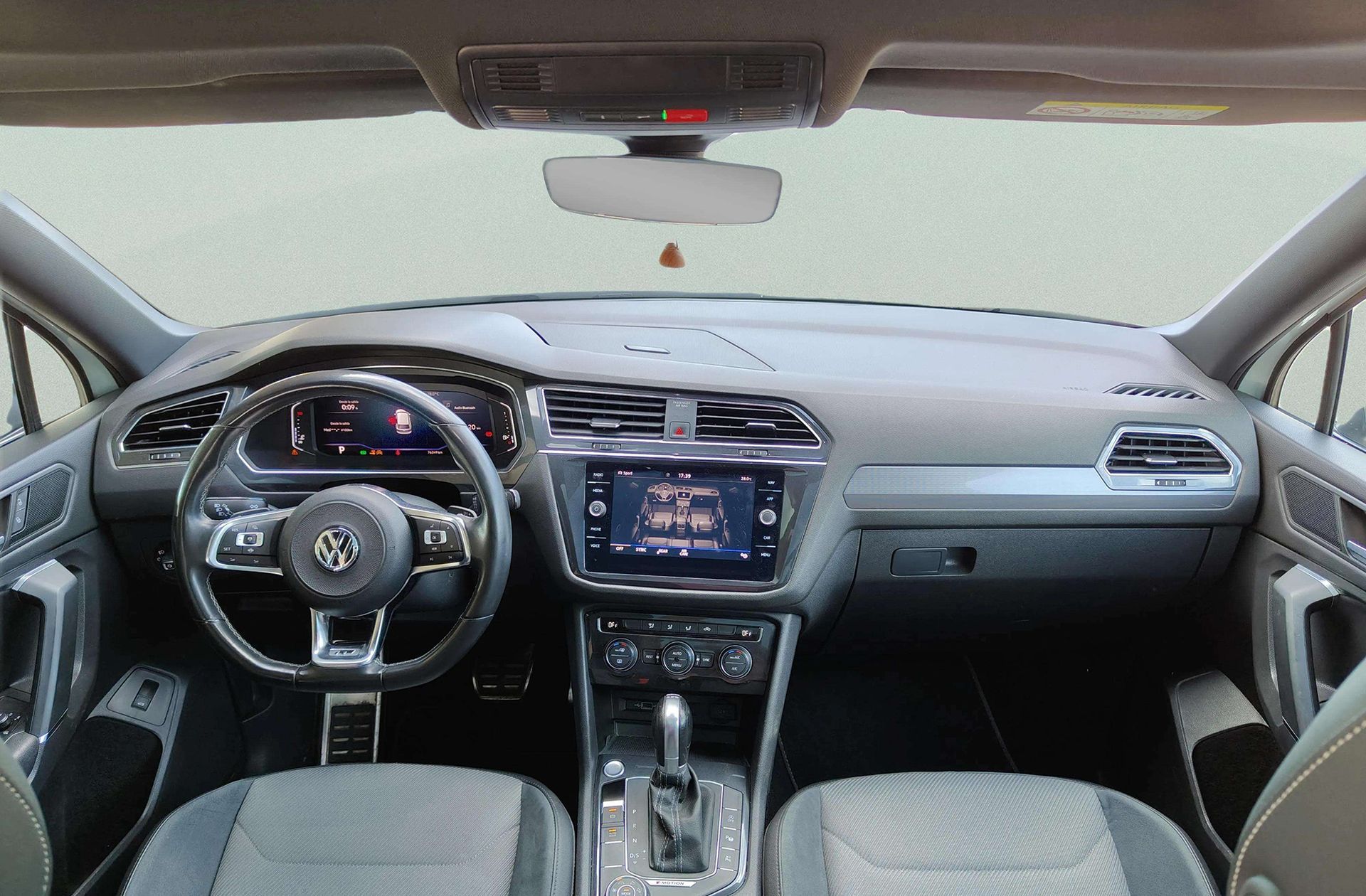 Volkswagen Tiguan Allspace Sport 2.0 TDI 4Motion DSG 7 plazas - foto 8
