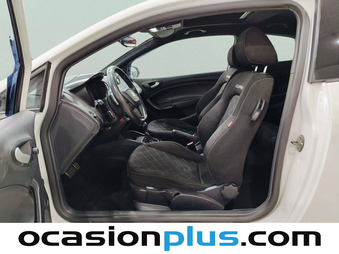 Foto asientos delanteros Seat Ibiza Seat Ibiza SC 1.4 TSI Cupra DSG (180 CV)