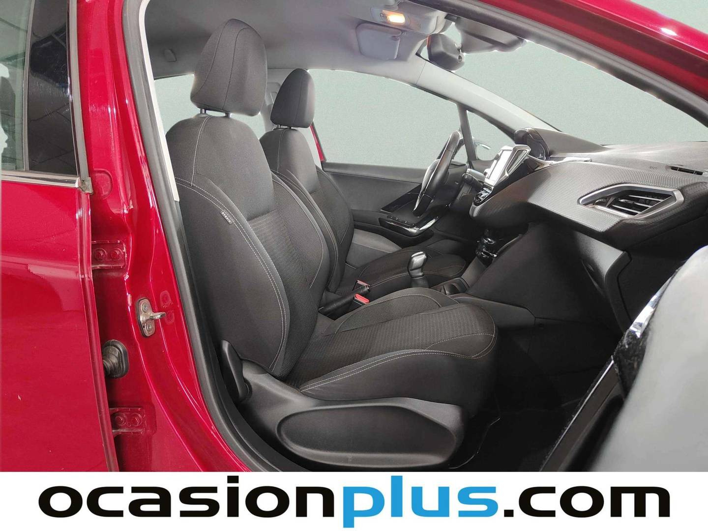 Peugeot 208 Peugeot 208 1.2 PureTech Allure (82 CV) km 0