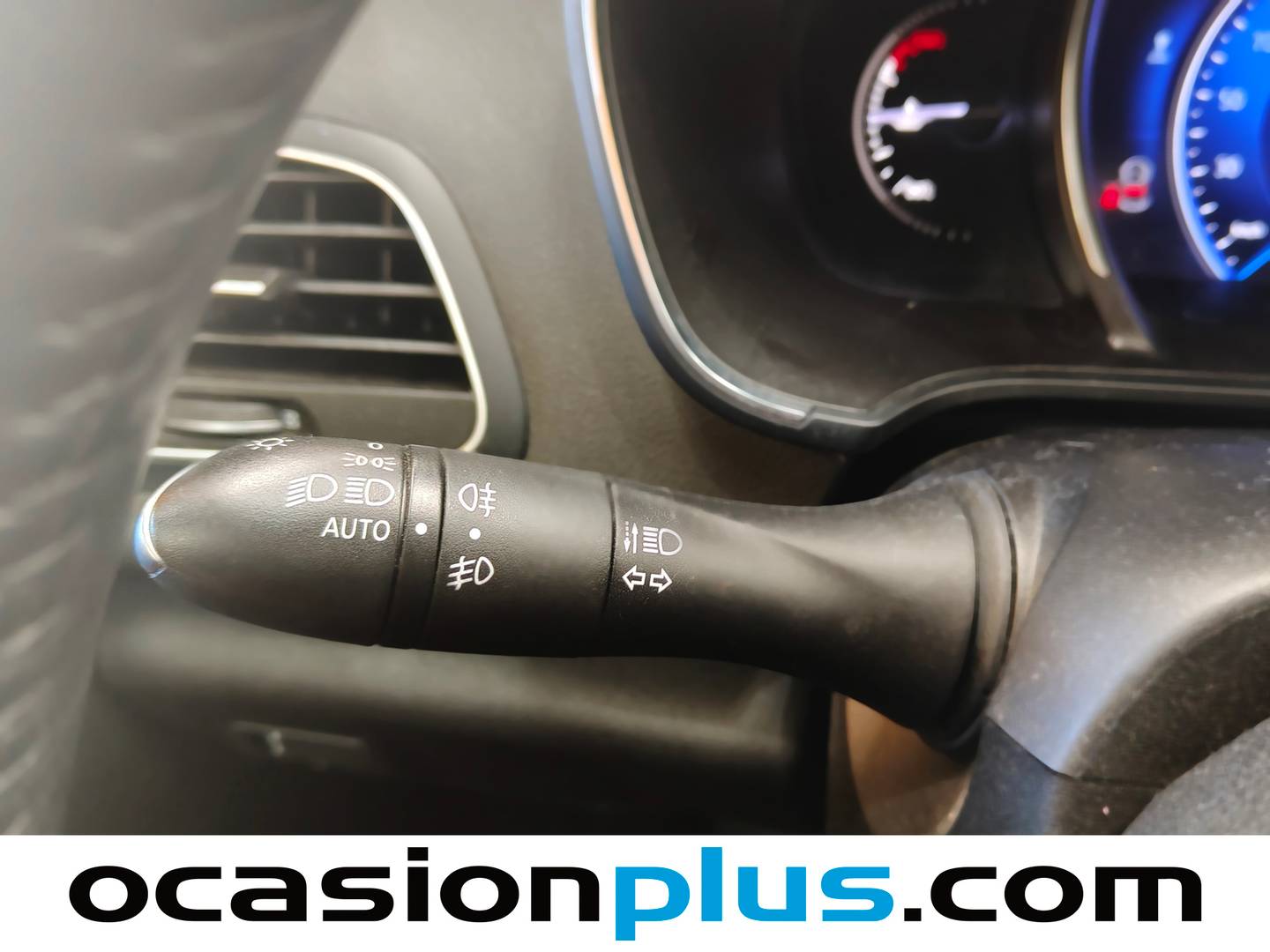 Extras del Renault Mégane Renault Megane Limited TCe (115 CV)