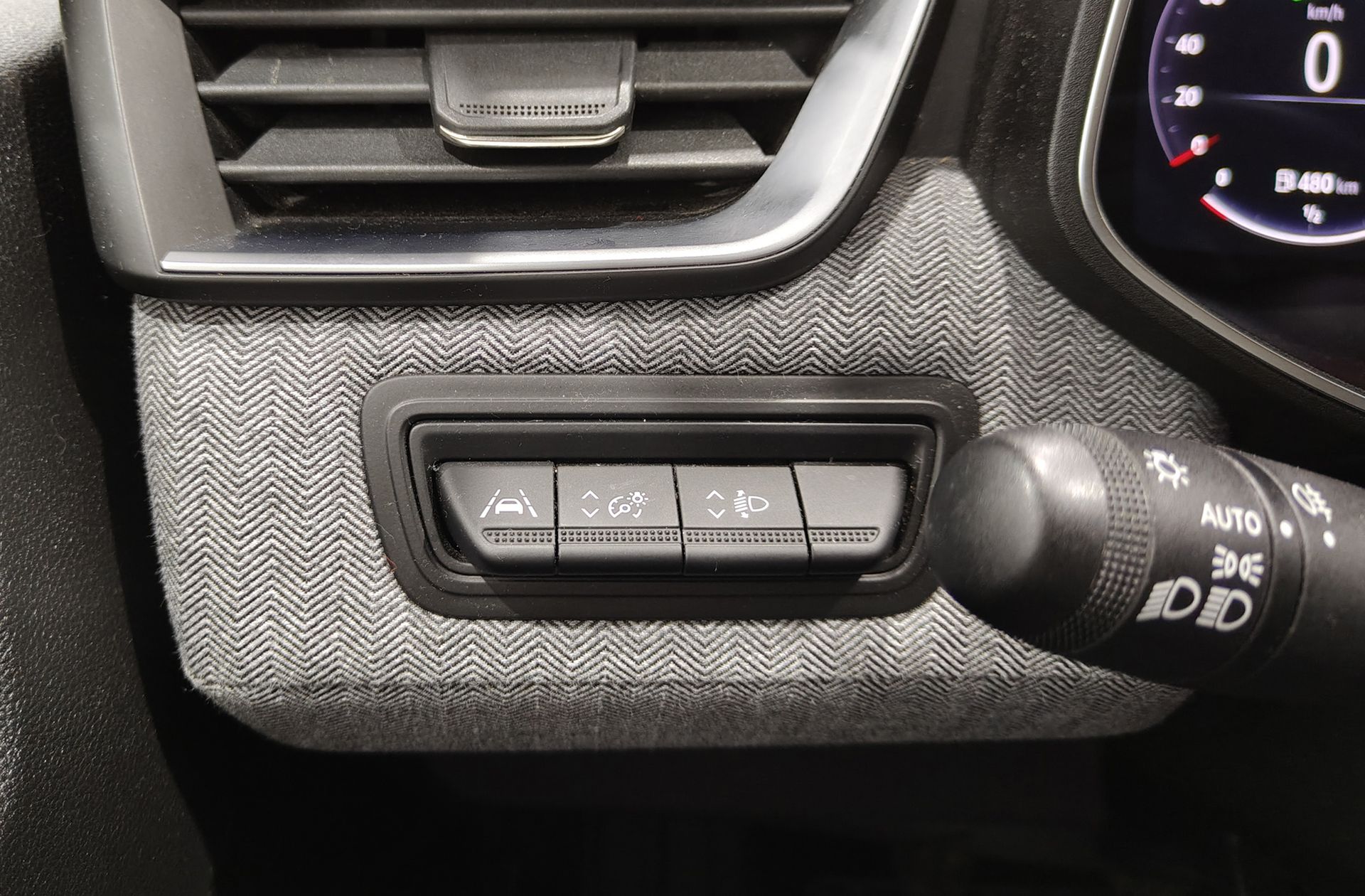 Renault Clio Techno TCe - foto 22