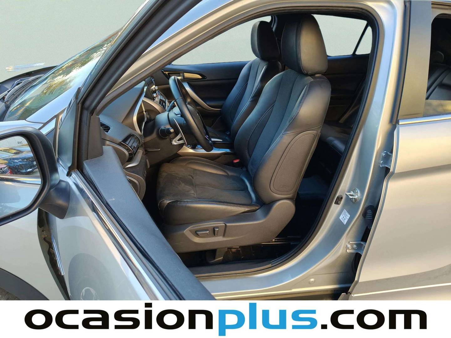 Foto Mitsubishi Eclipse Cross Mitsubishi Eclipse Cross 2.4 PHEV Kaiteki 4WD Auto (188 CV)