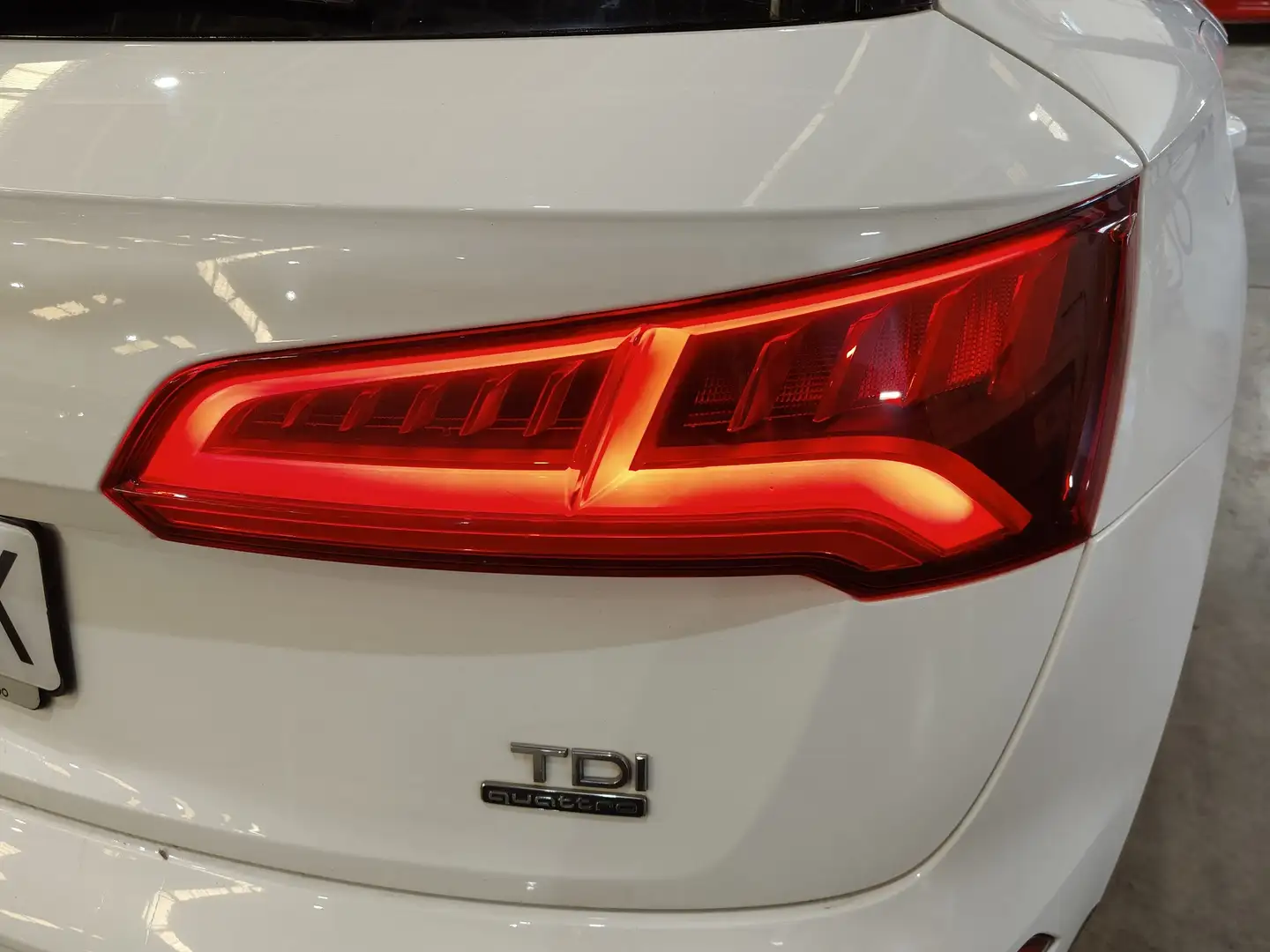 Foto Audi Q5 Audi Q5 Advanced 2.0 TDI quattro (163 CV) S tronic