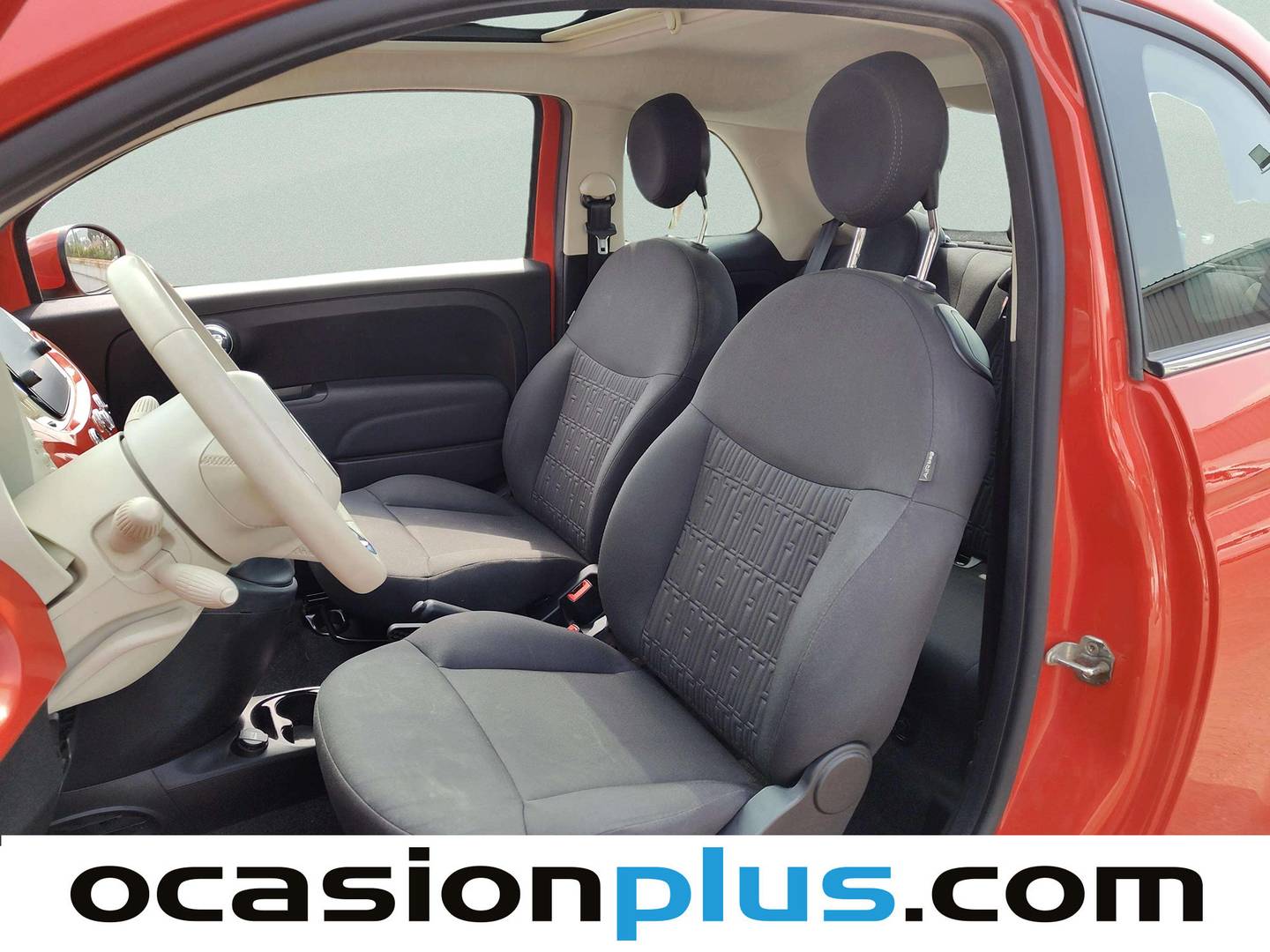 Foto asientos delanteros Fiat 500 Fiat 500 1.0 Hybrid Dolcevita (70 CV)