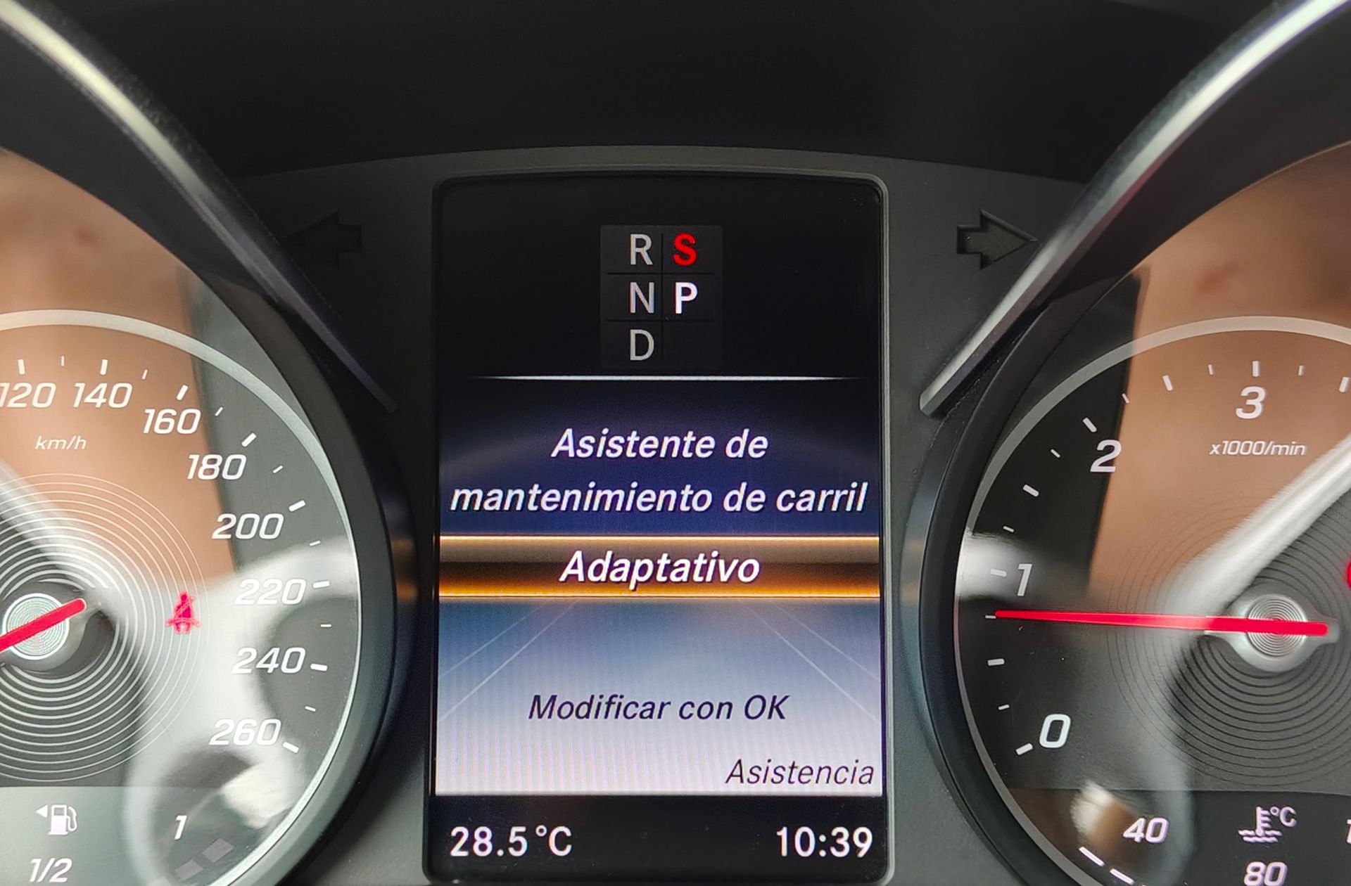 Mercedes-Benz Clase V V 300d Largo Avantgarde 7 plazas - foto 18