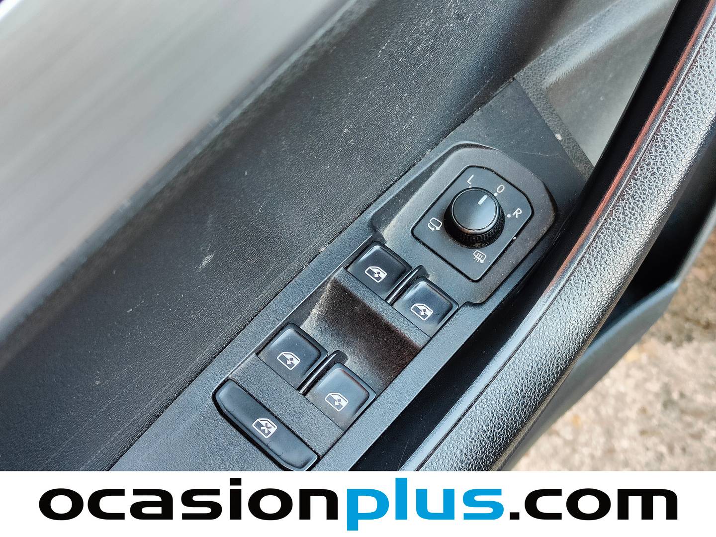 Skoda Karoq Skoda Karoq 1.0 TSI Ambition (115 CV) de ocasión