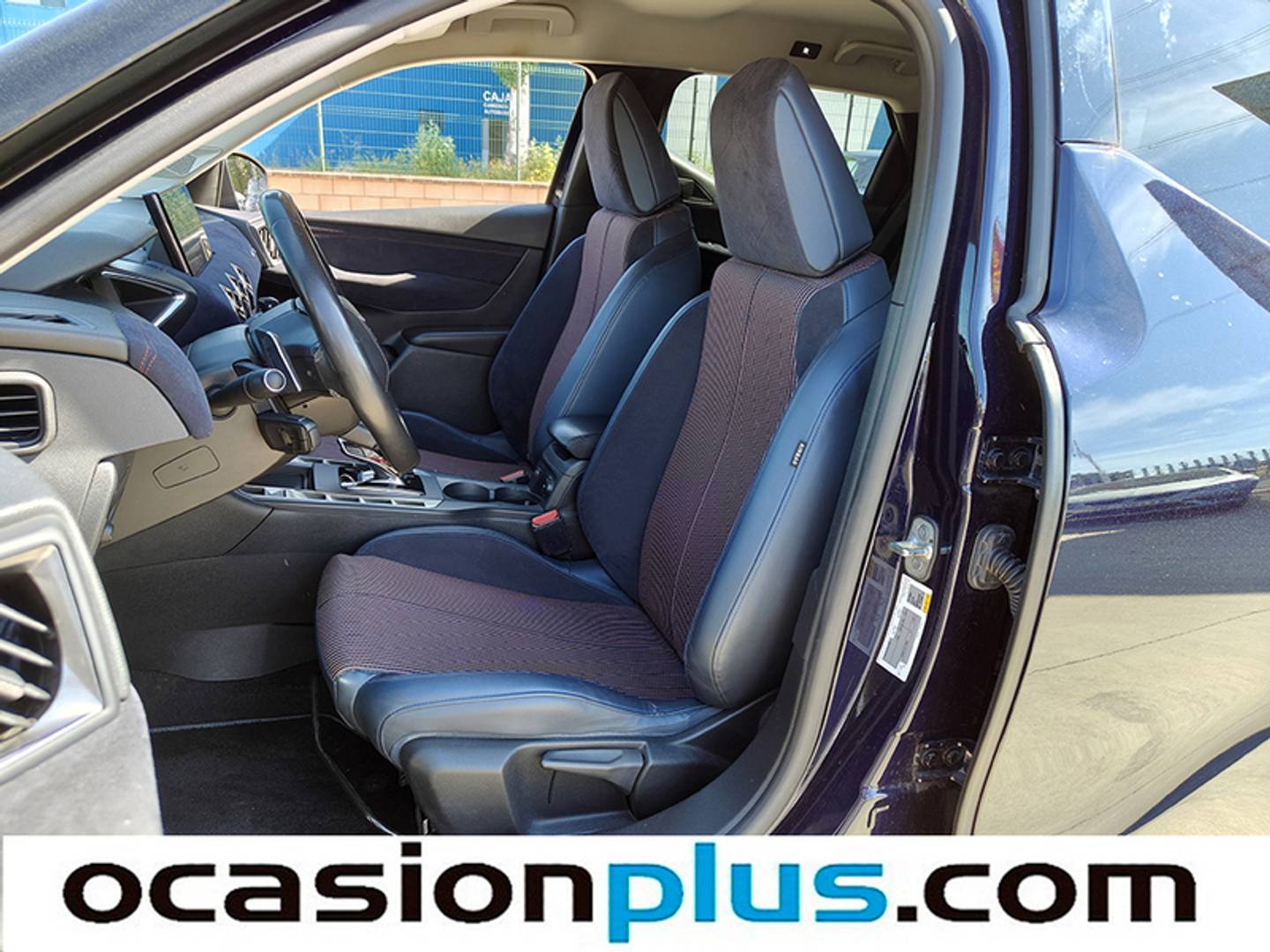 Foto DS DS 3 Crossback DS DS3 Crossback BlueHDi 130 Ines de la Fressange Auto (131 CV)