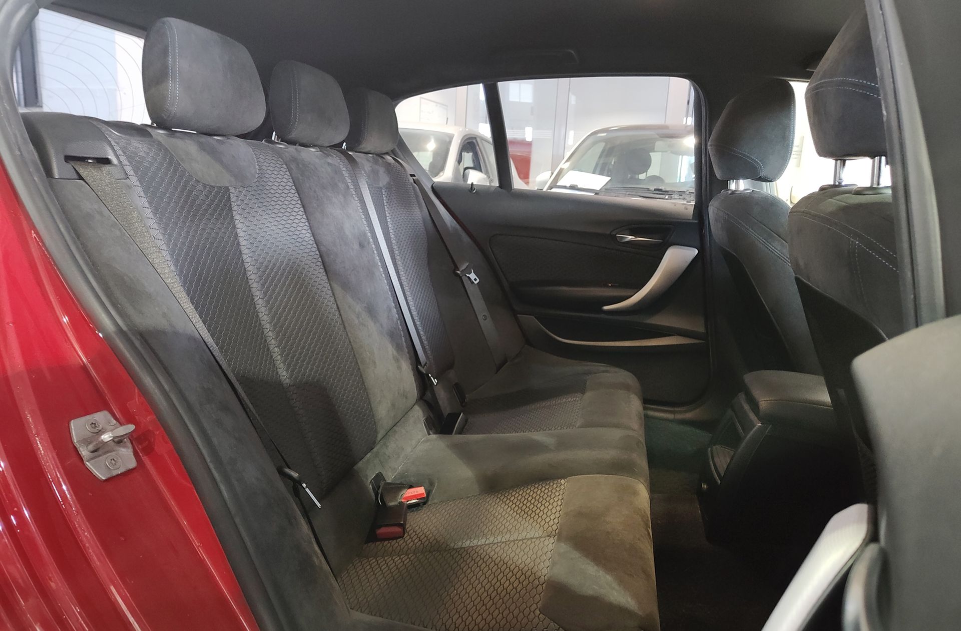 BMW Serie 1 116d Pack M - foto 18