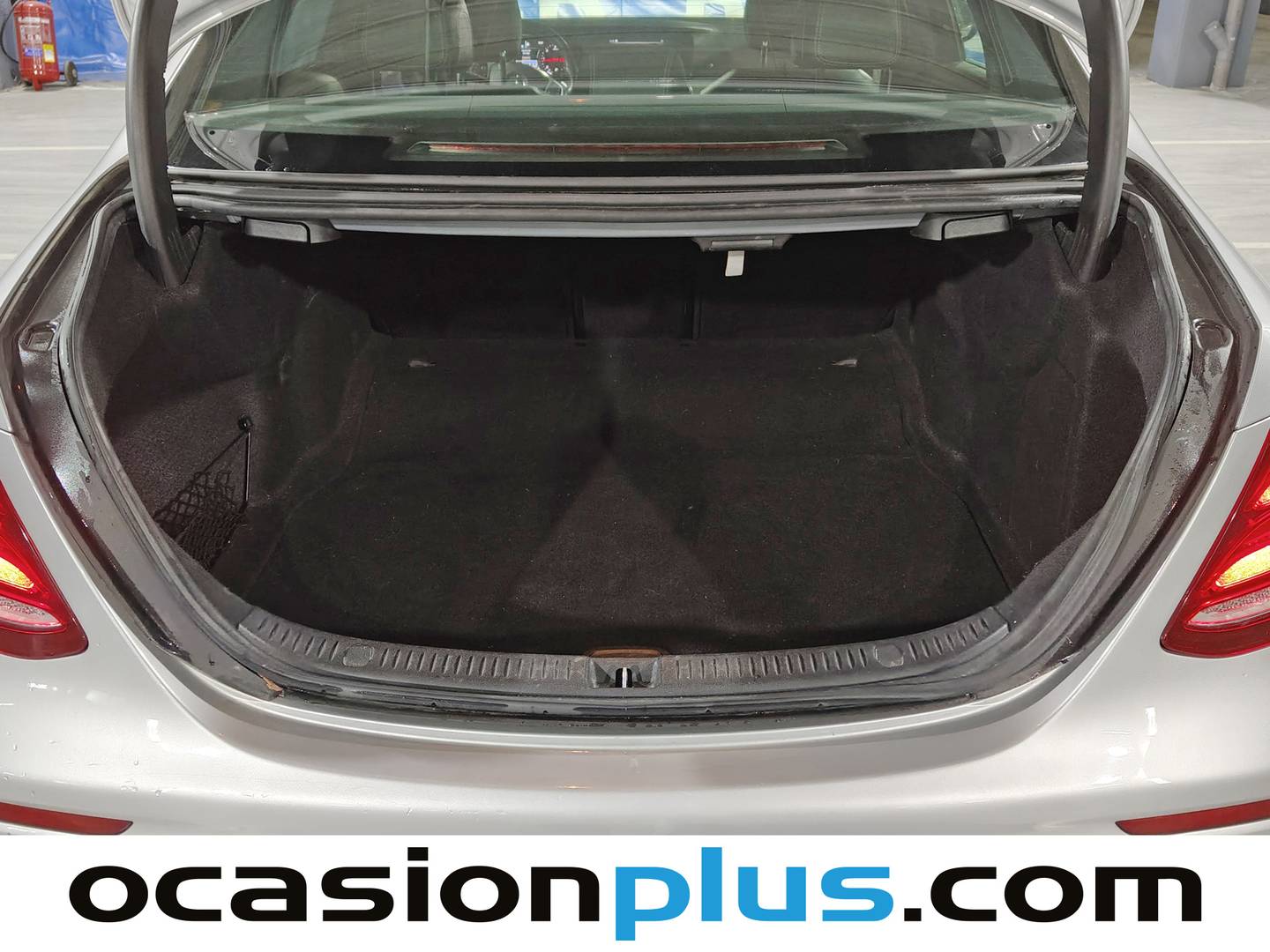 Fotos maletero Mercedes Clase E Mercedes-Benz Clase E E 220 d (194 CV) Pack AMG