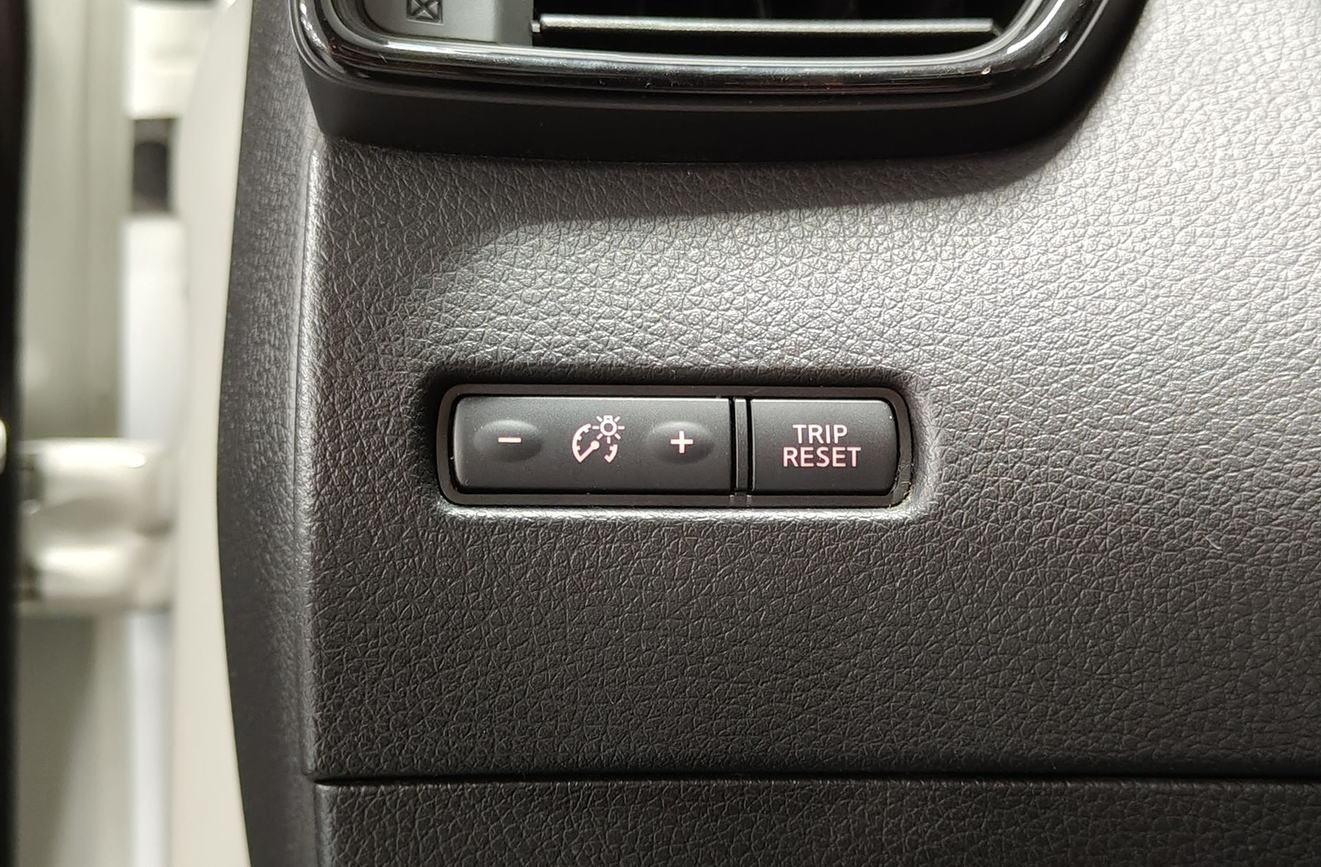 Nissan X-Trail dCi 130 N-Connecta 7 plazas - foto 28