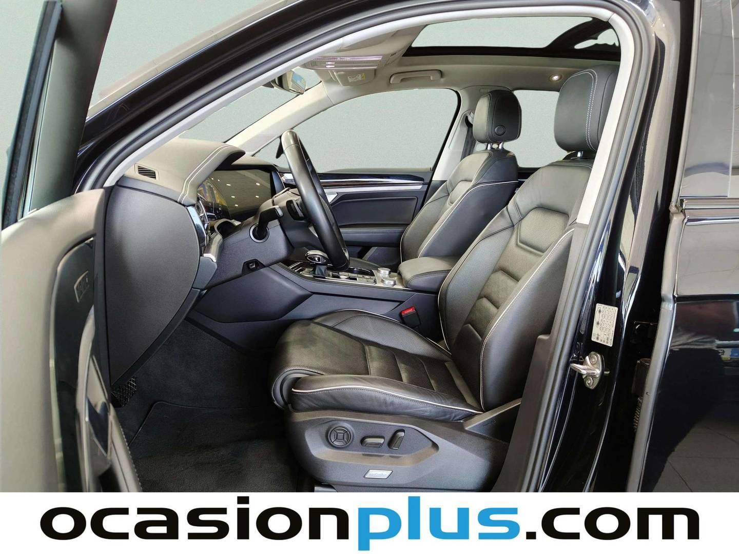 Foto asientos delanteros Volkswagen Touareg Volkswagen Touareg R-Line 3.0 TDI 4Motion (231 CV) Tiptronic