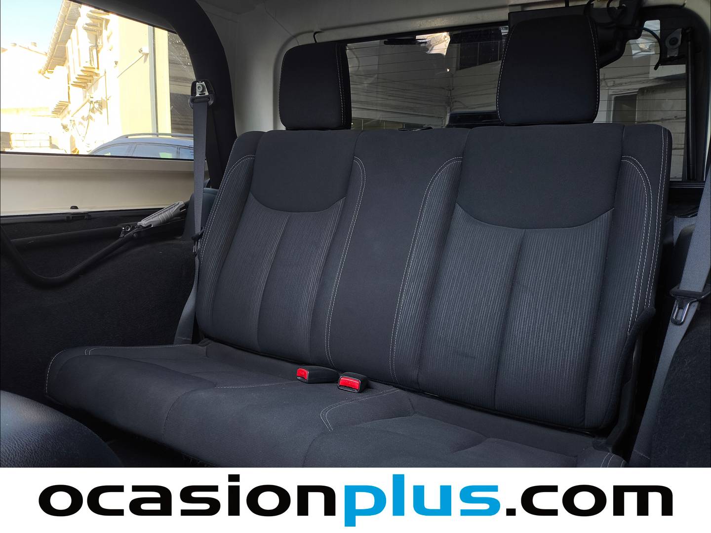 Foto asientos traseros Jeep Wrangler Jeep Wrangler 2.8 CRD Rubicon Auto (200 CV)