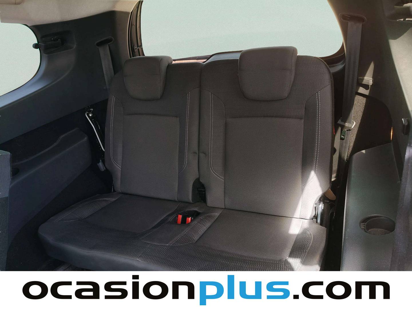 Foto asientos delanteros Dacia Lodgy Dacia Lodgy dCi 110 Laureate (109 CV) 7 Plazas