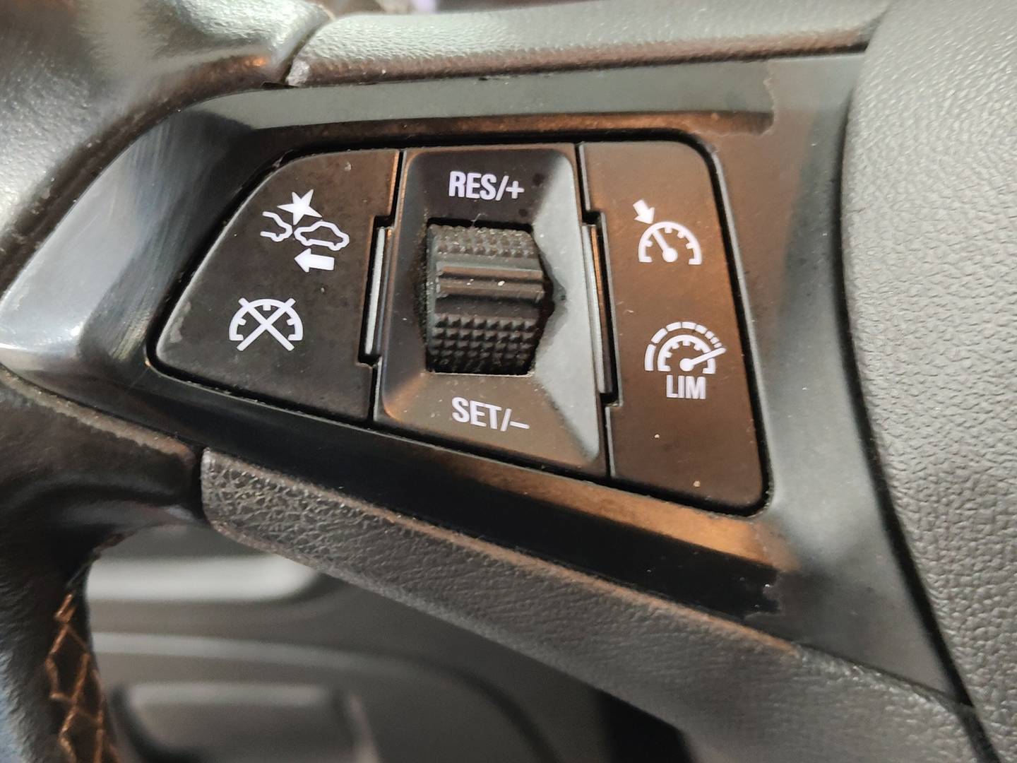 Foto Opel Astra Opel Astra 1.4 Turbo S&S Dynamic (125 CV)