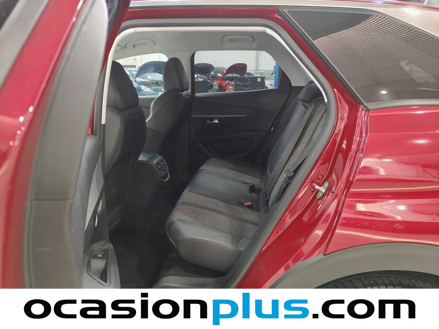 Foto Peugeot 3008 Peugeot 3008 PureTech 130 Allure EAT8 (130 CV)