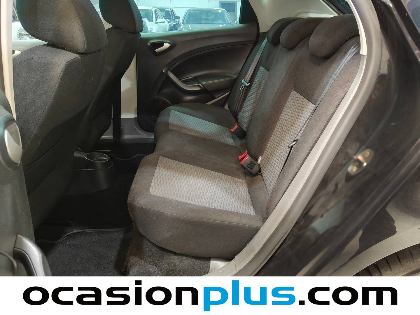 Foto asientos traseros Seat Ibiza Seat Ibiza 1.6 16v Sport (105 CV)