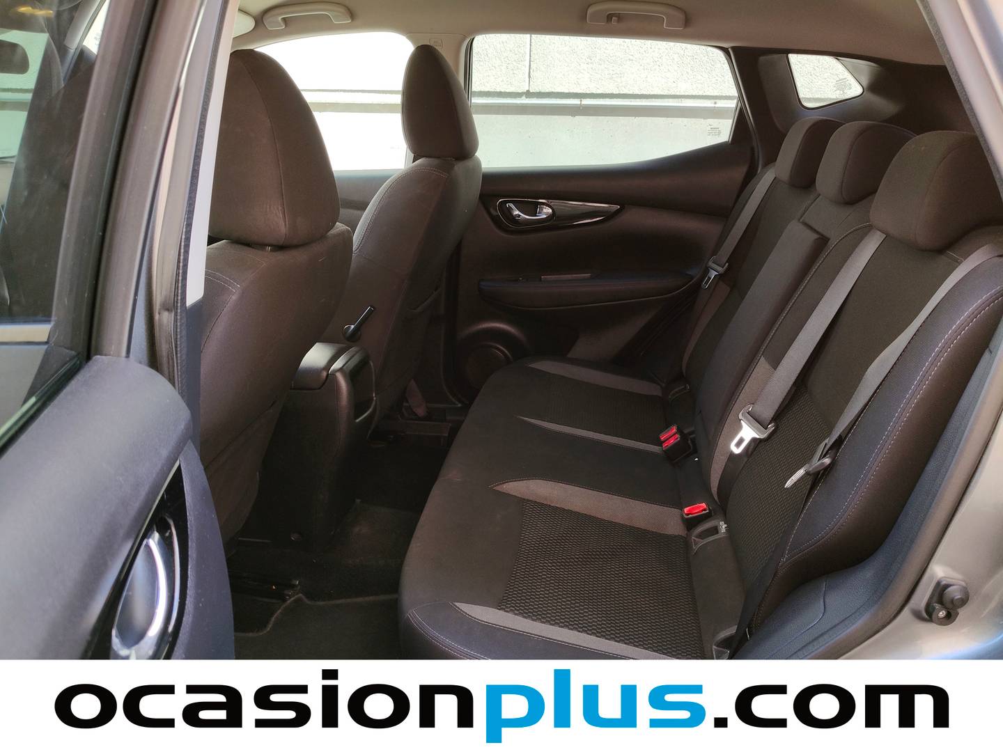 Foto asientos traseros Nissan QASHQAI Nissan Qashqai DIG-T 140 Tekna 4x2 (140 CV)