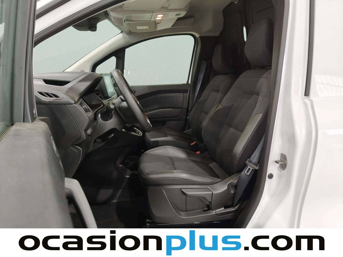 Foto asientos delanteros Nissan Townstar Nissan Townstar Furgon 1.3 G Comfort L2 (130 CV)