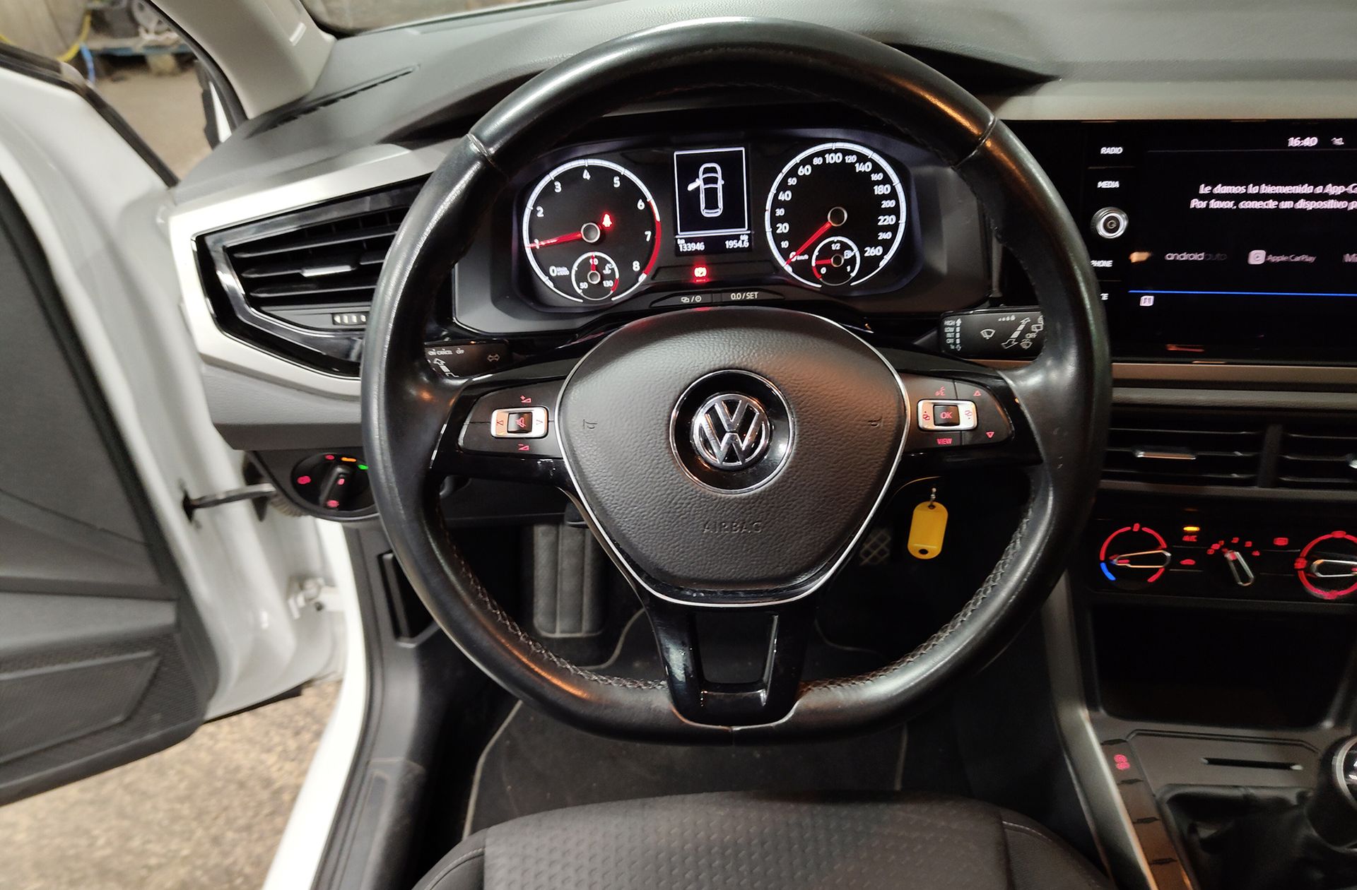 Volkswagen Polo Advance 1.0 TSI - foto 19