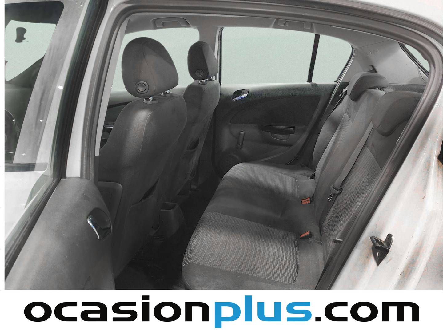 Foto asientos traseros Opel Corsa Opel Corsa 1.2 Essentia (85 CV)