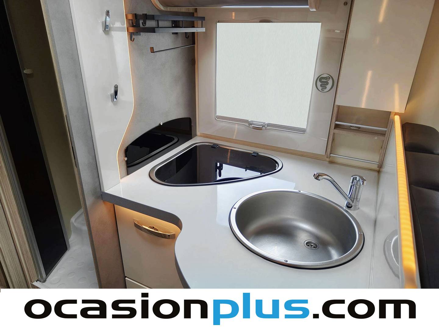 Elnagh T-LOFT 530 Elnagh T-LOFT 530 530 (140 CV) 5 Plazas manual