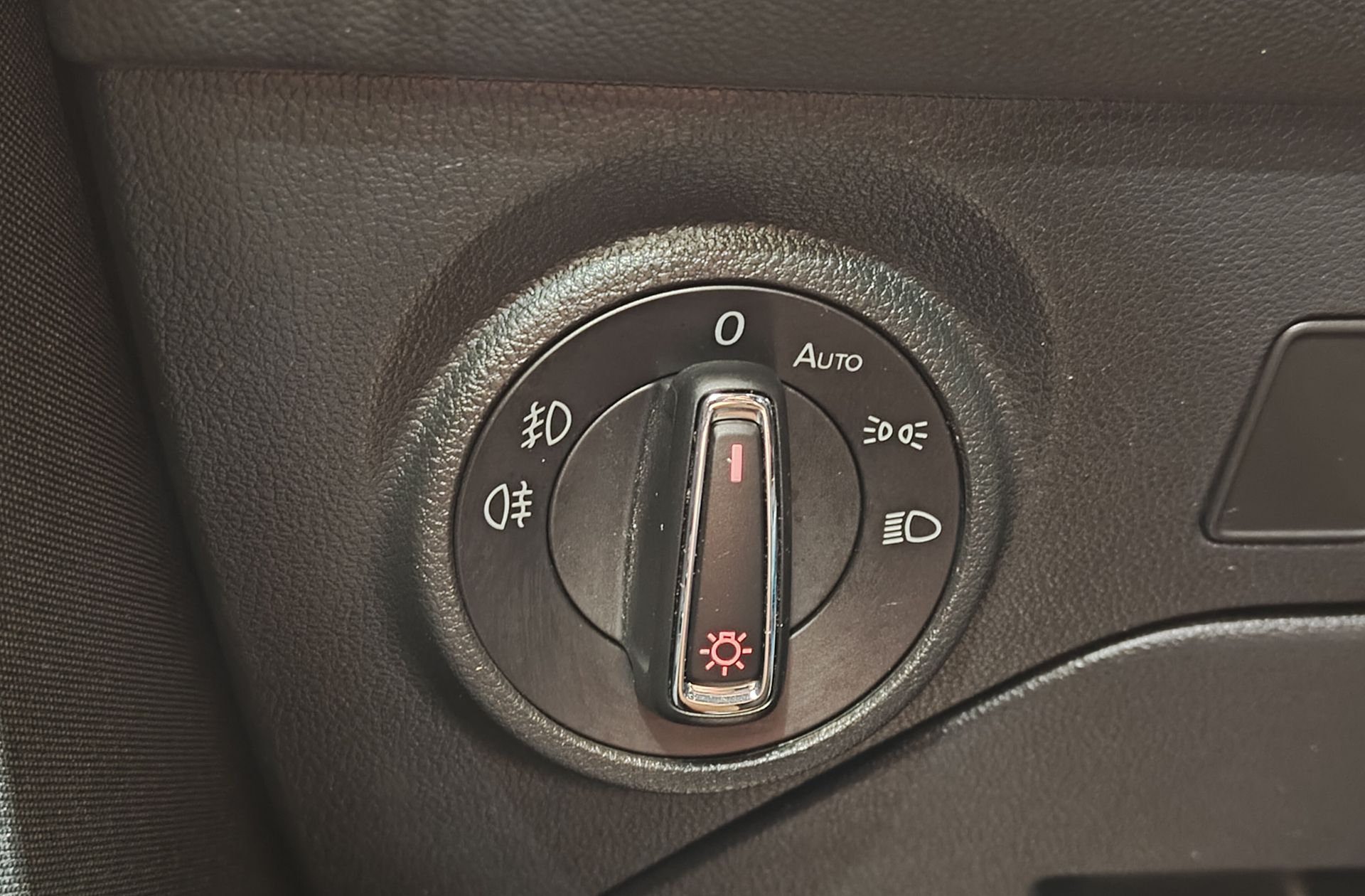 SEAT León 1.5 TSI FR DSG - foto 12