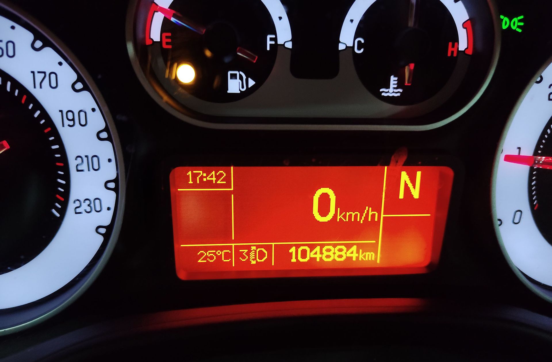 Fiat 500L 1.3 MultiJet II Living 7 plazas - foto 11