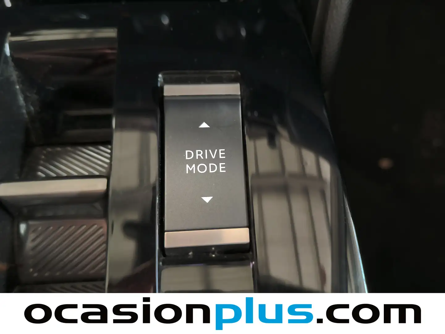 Foto Citroën C4 X Citroen C4 X BlueHDi 130 S&S Plus EAT8 (131 CV)