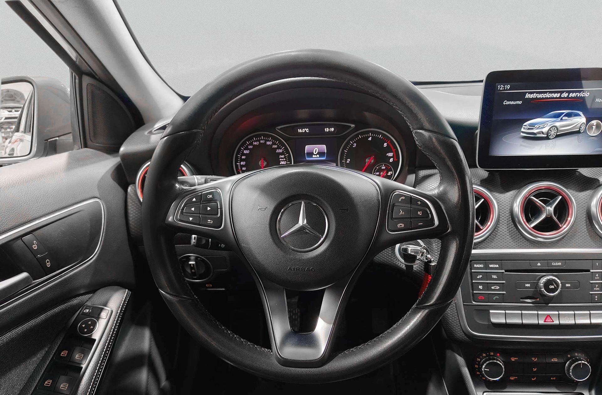 Mercedes-Benz Clase A 200 d - foto 19