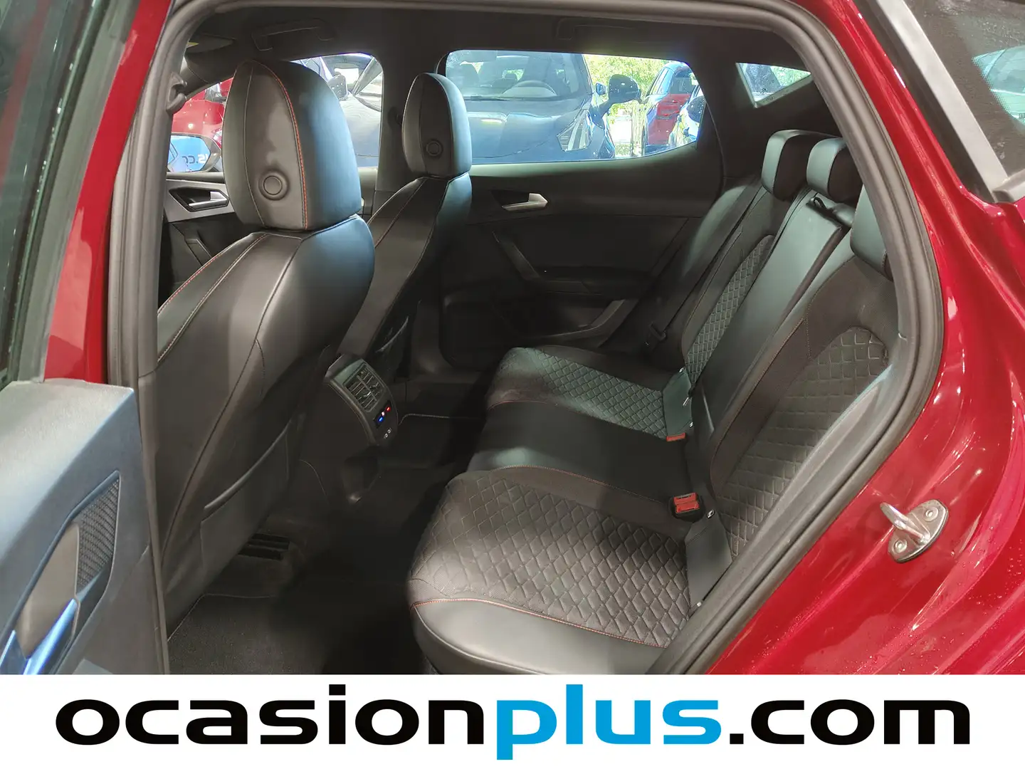 Foto Seat León SEAT León 1.5 eTSI S&S FR Go L DSG (150 CV)